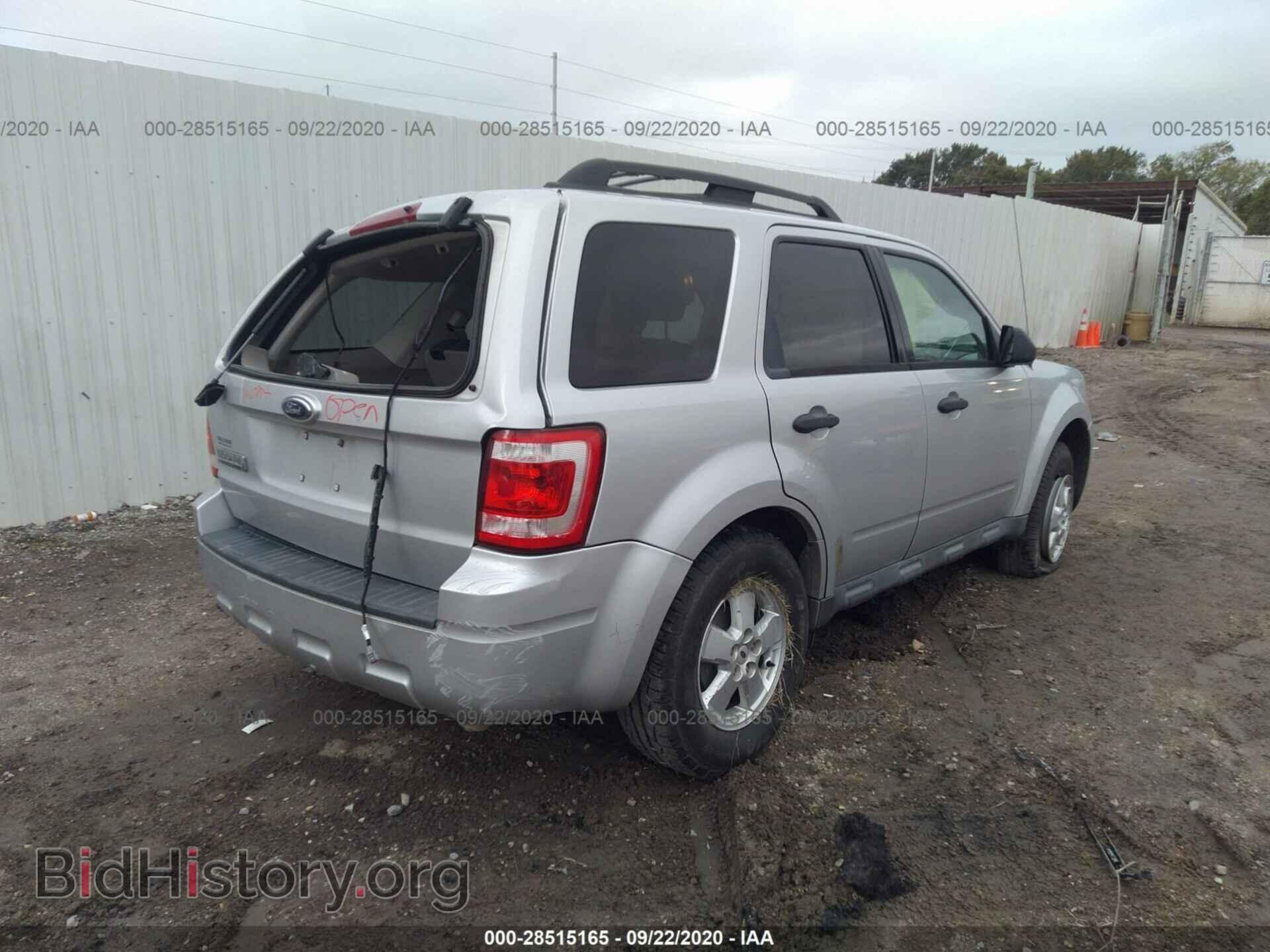 2009 FORD ESCAPE - VIN: 1FMCU03709KC81269 - Фото 4
