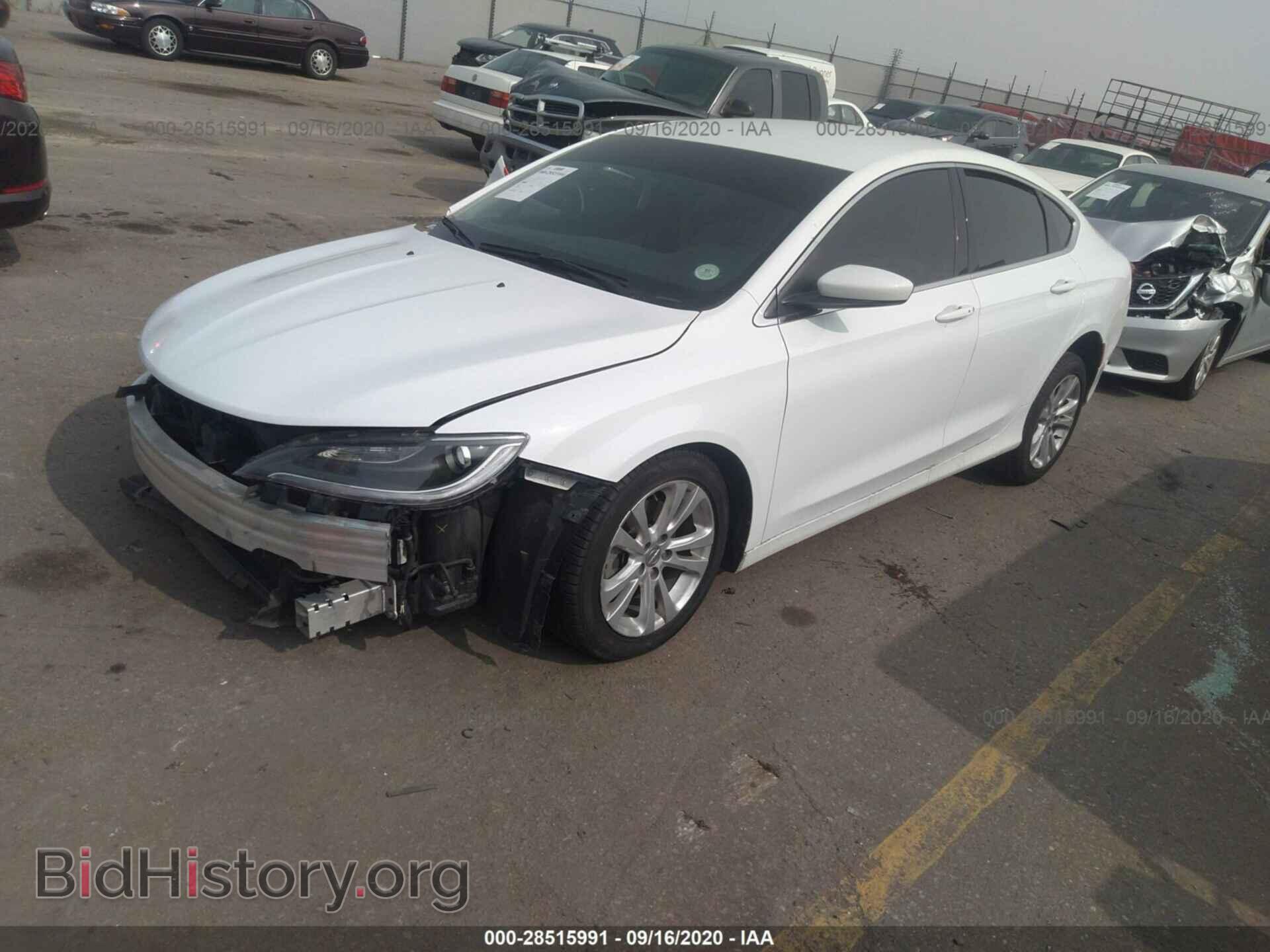 2015 CHRYSLER 200 - VIN: 1C3CCCAB2FN557739 - Фото 2