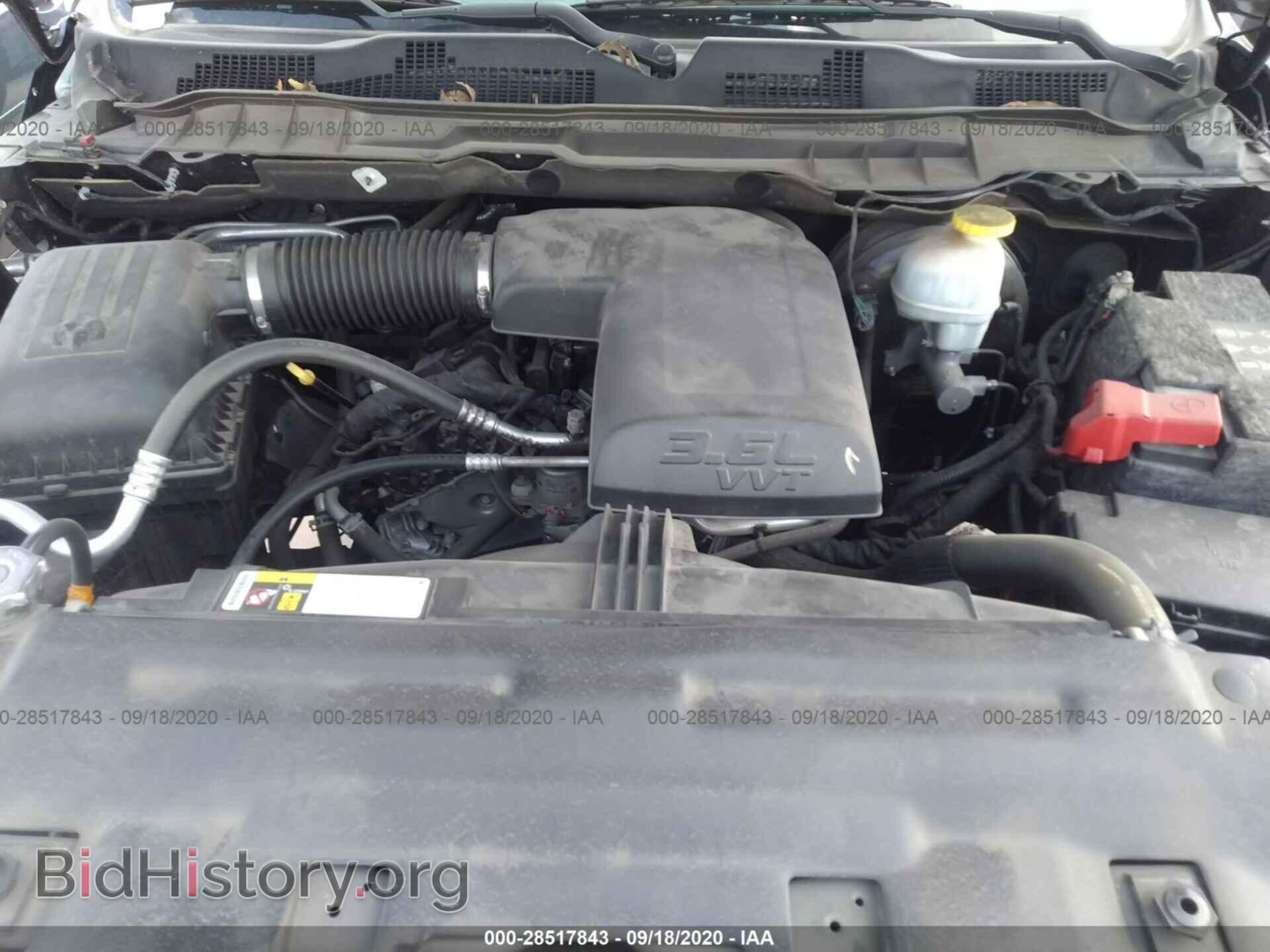 2017 RAM 1500 - VIN: 1C6RR6FG5HS790956 - Photo 10
