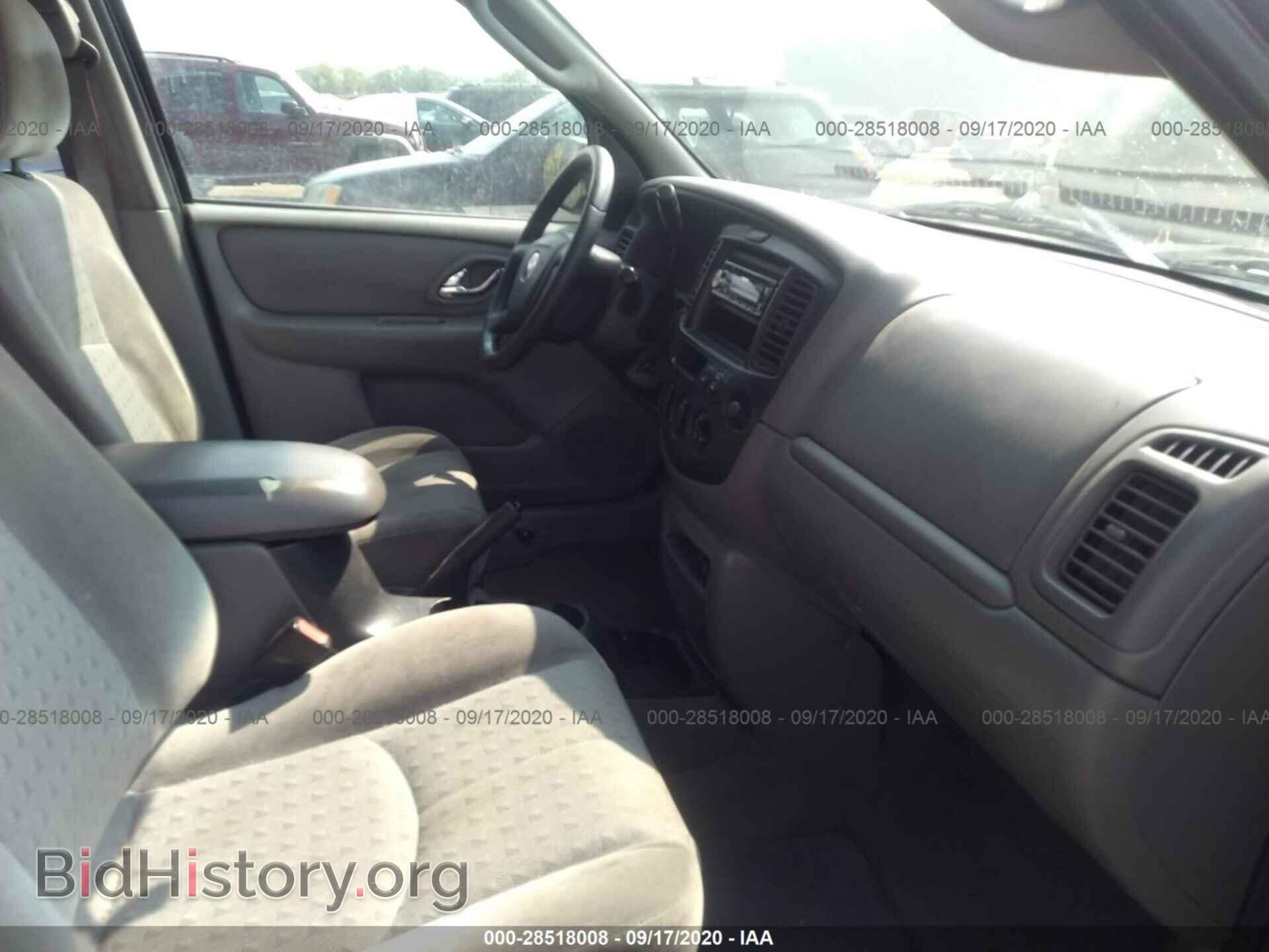 2002 MAZDA TRIBUTE - VIN: 4F2YU08112KM29465 - Photo 5