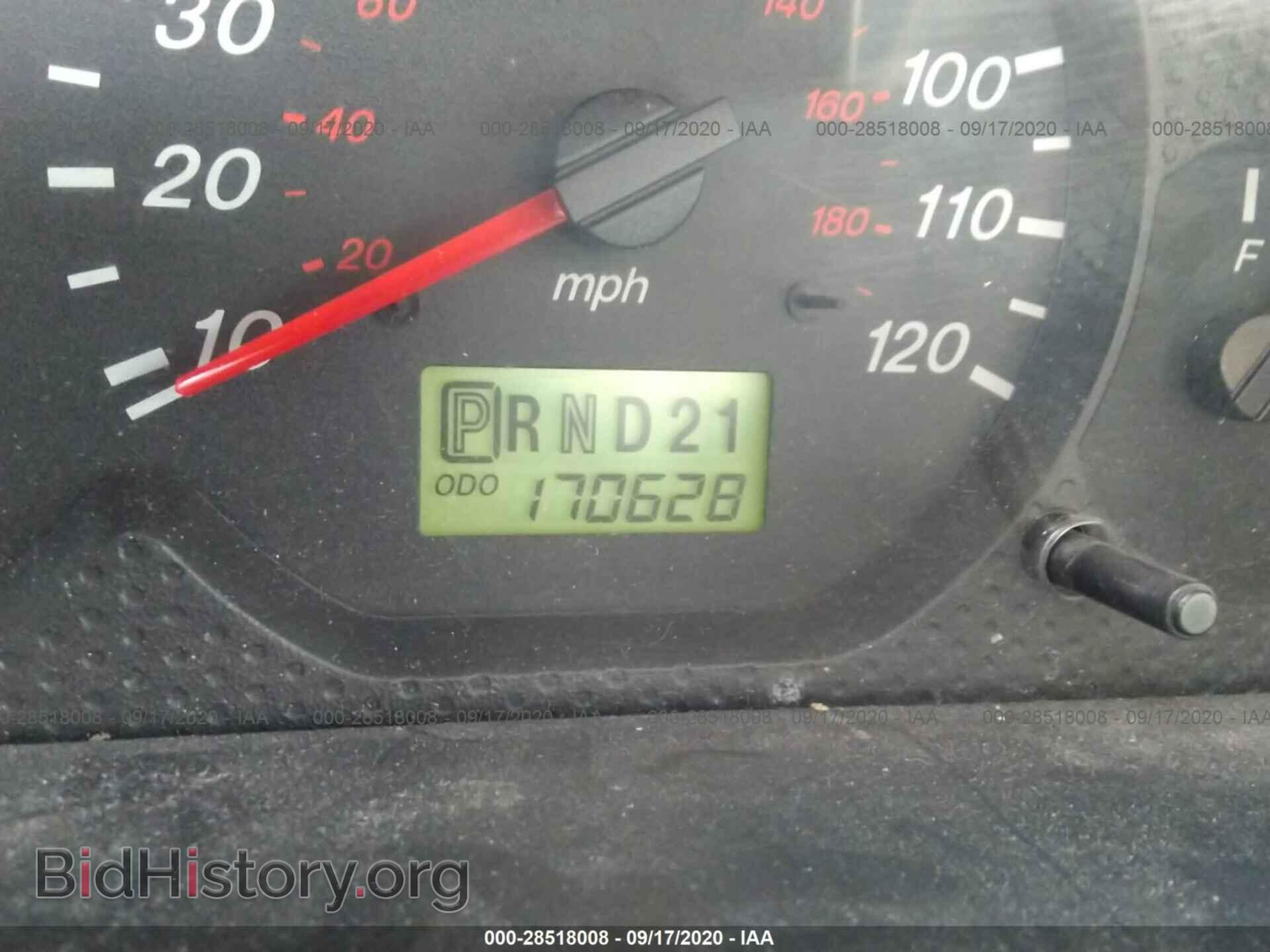2002 MAZDA TRIBUTE - VIN: 4F2YU08112KM29465 - Photo 7