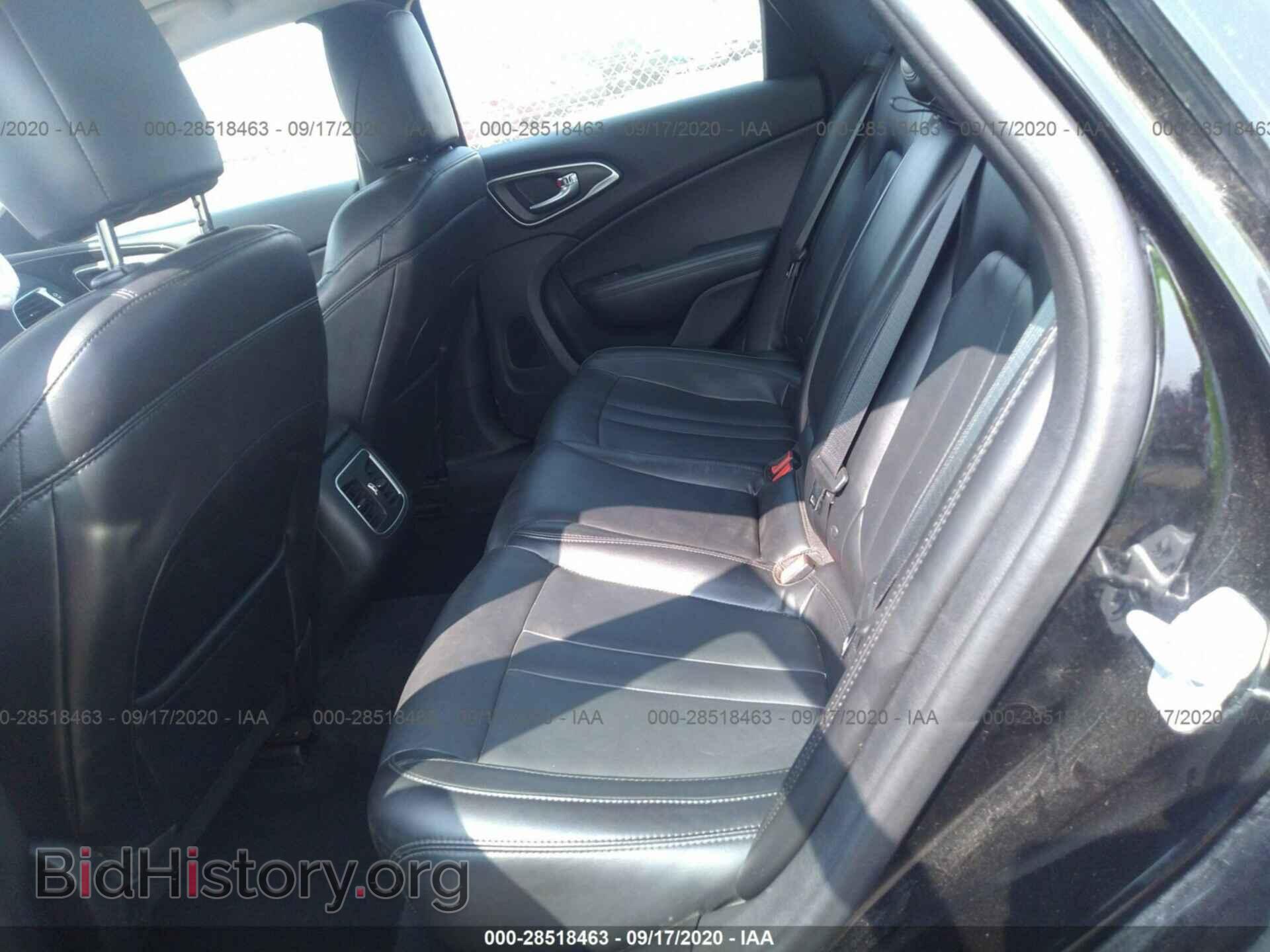 2015 CHRYSLER 200 - VIN: 1C3CCCCBXFN575628 - Фото 8