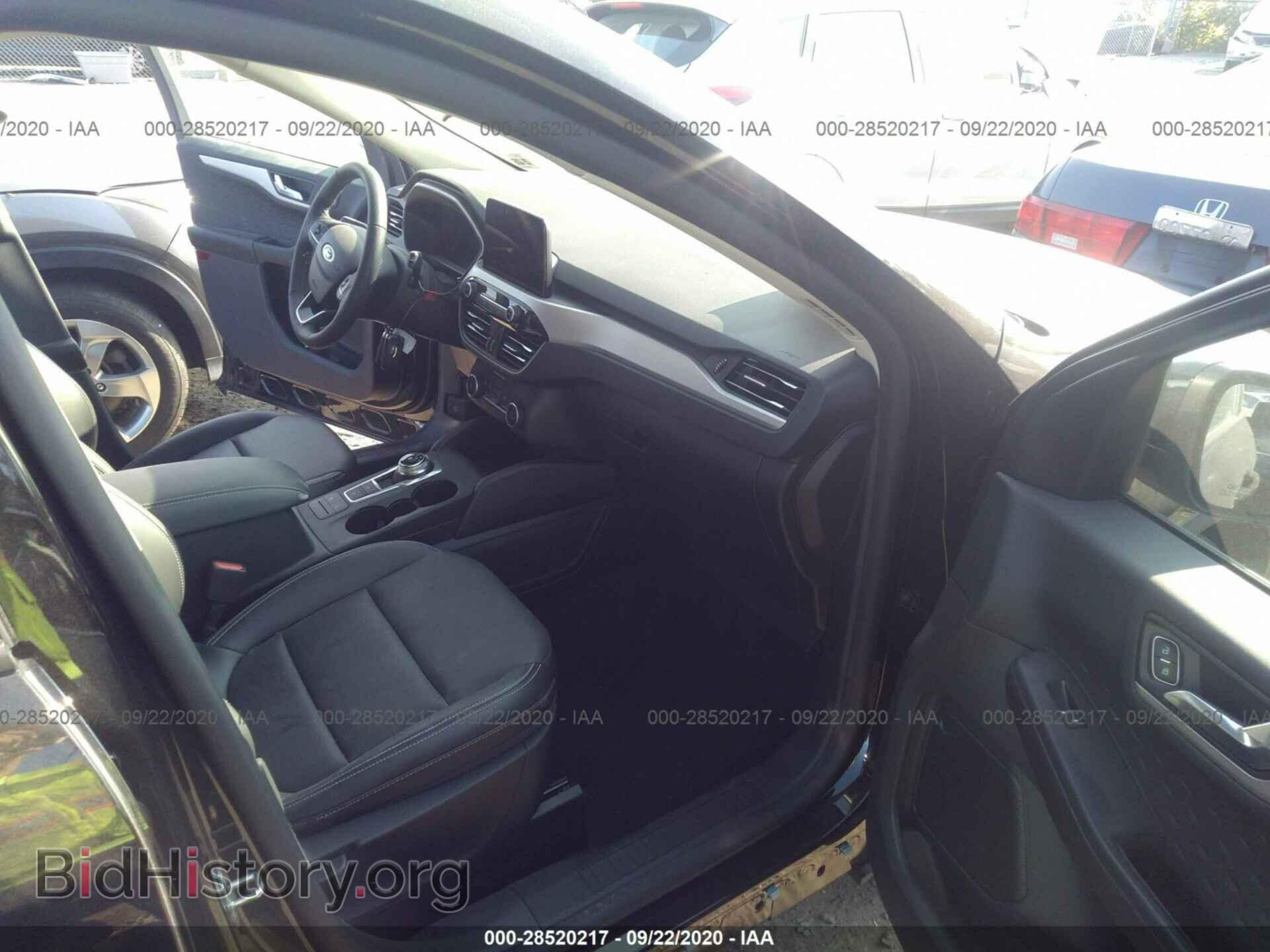 2020 FORD ESCAPE - VIN: 1FMCU0H69LUA43996 - Photo 5