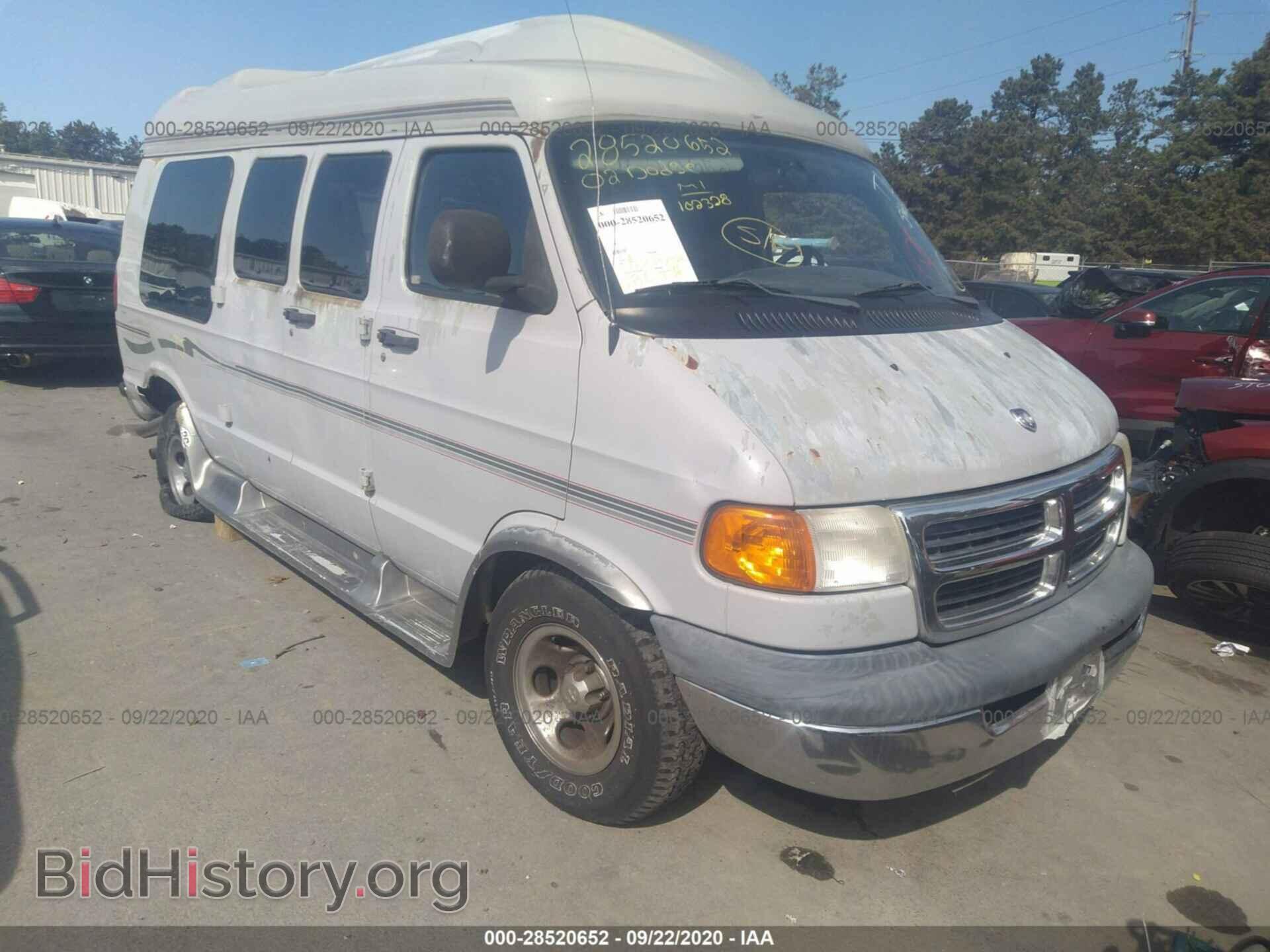 Photo 2B6HB11Y02K146377 - DODGE RAM VAN 2002