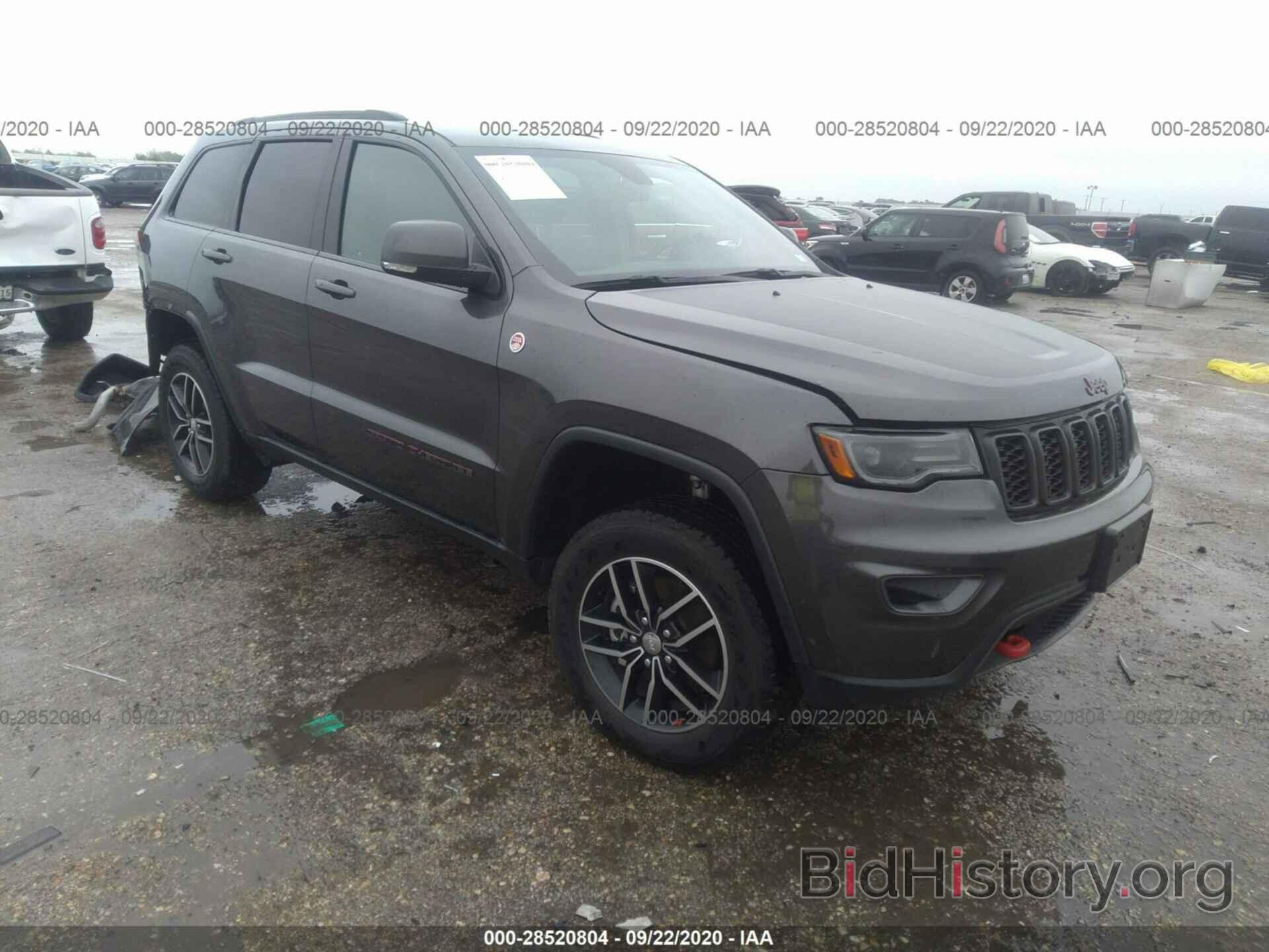 Фотография 1C4RJFLG1JC457772 - JEEP GRAND CHEROKEE 2018