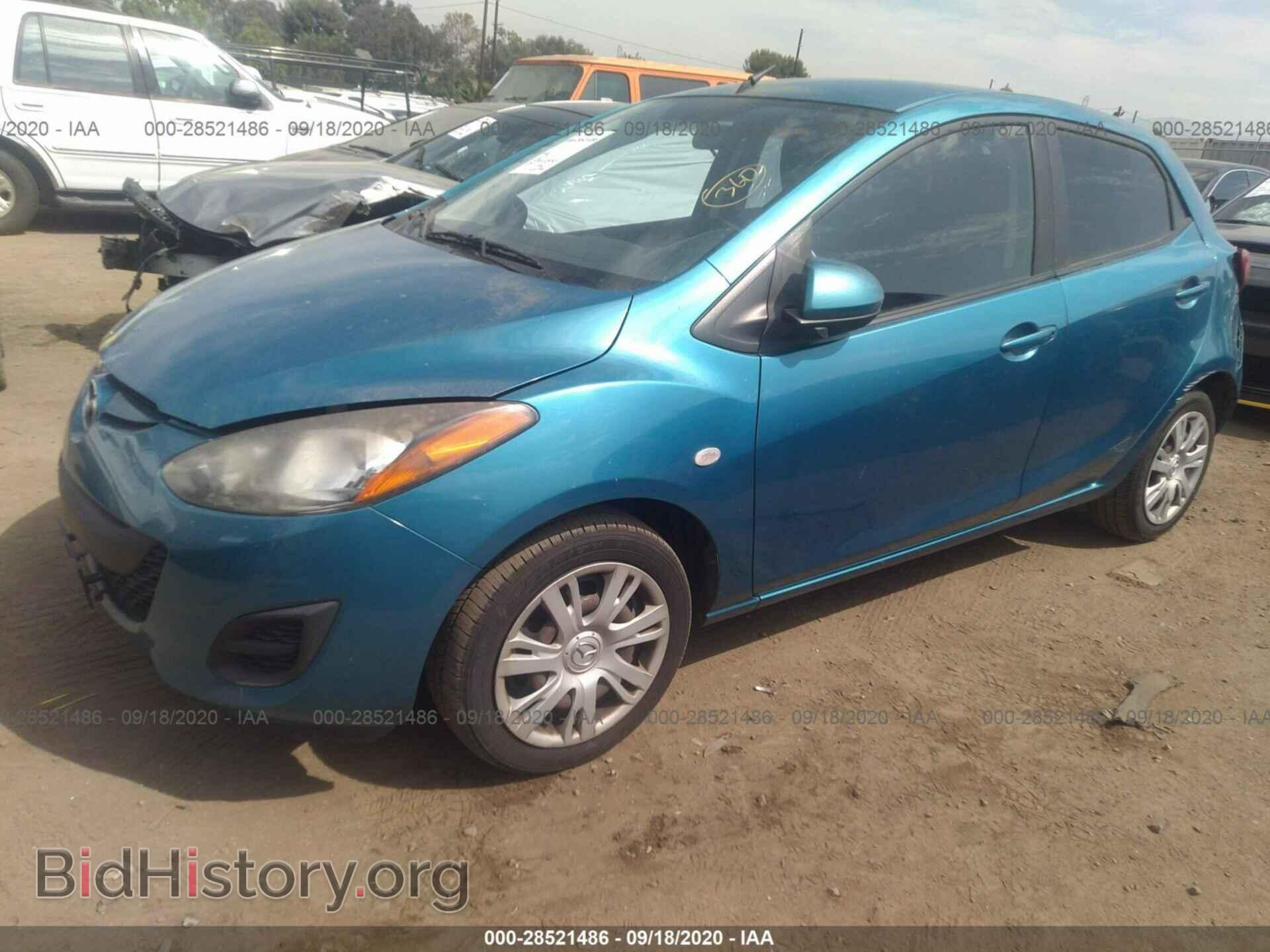 2011 MAZDA MAZDA2 - VIN: JM1DE1HY3B0109543 - Фото 2