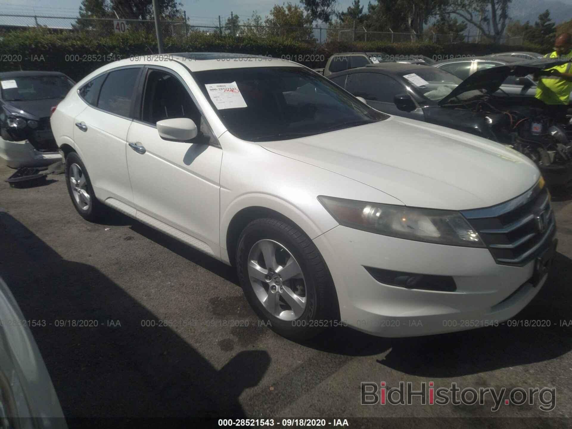 Photo 5J6TF1H32BL002280 - HONDA ACCORD CROSSTOUR 2011