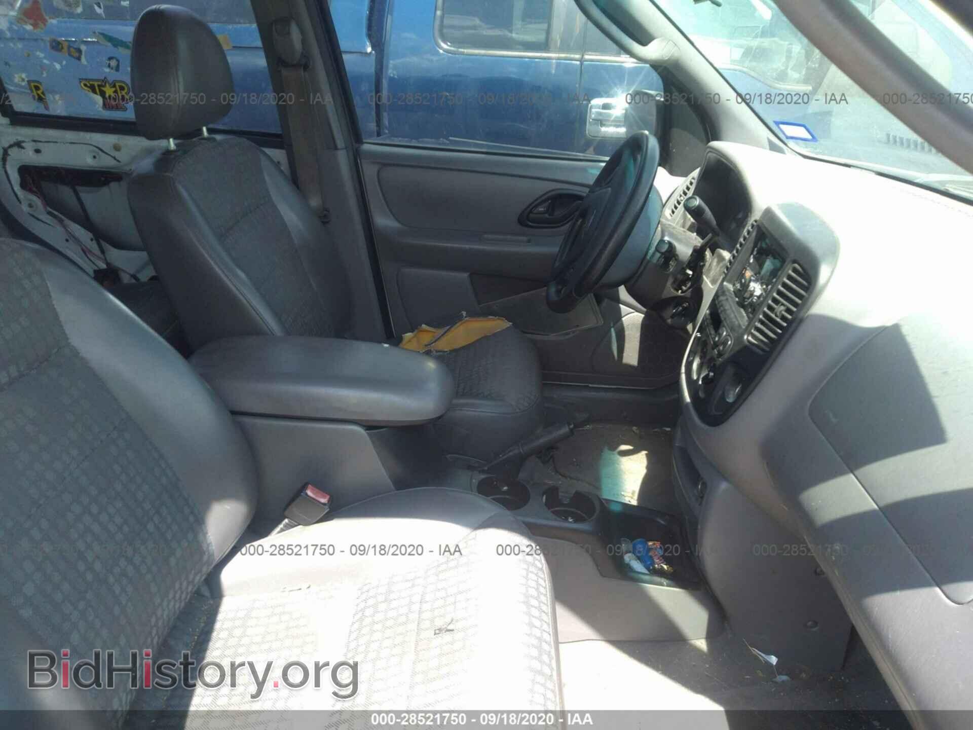 2002 FORD ESCAPE - VIN: 1FMCU01182KB44620 - Фото 5