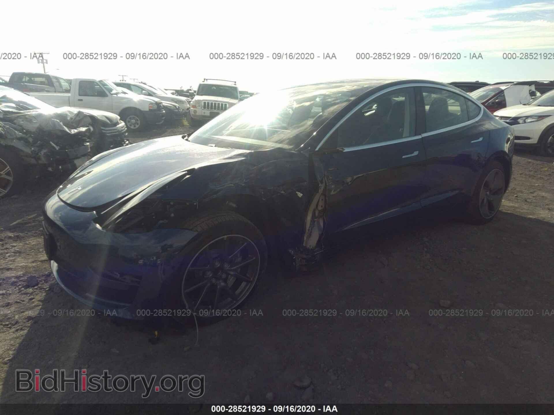 2018 TESLA MODEL 3 - VIN: 5YJ3E1EA1JF042055 - Photo 2