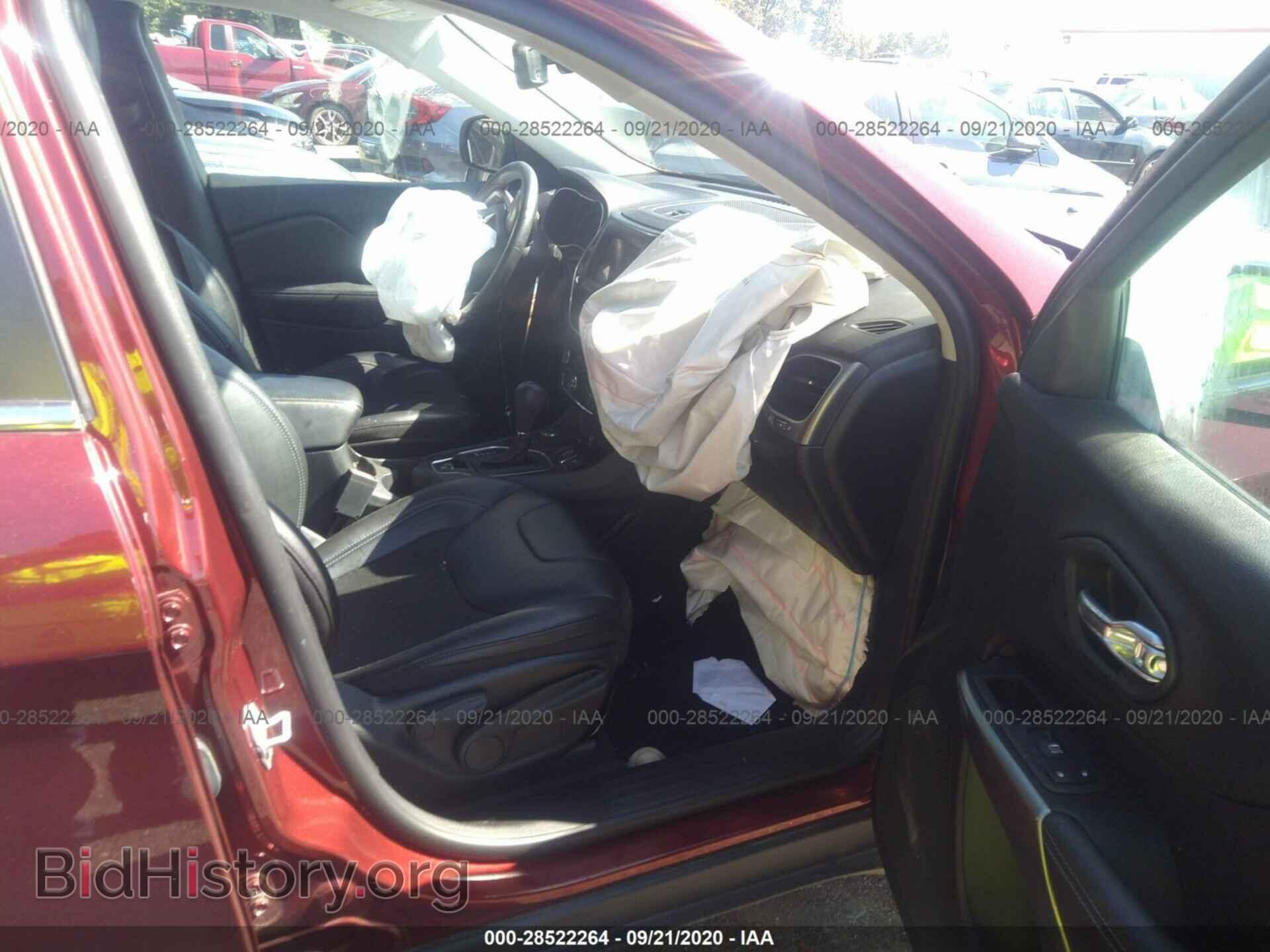 2019 JEEP CHEROKEE - VIN: 1C4PJMLB3KD443285 - Photo 5