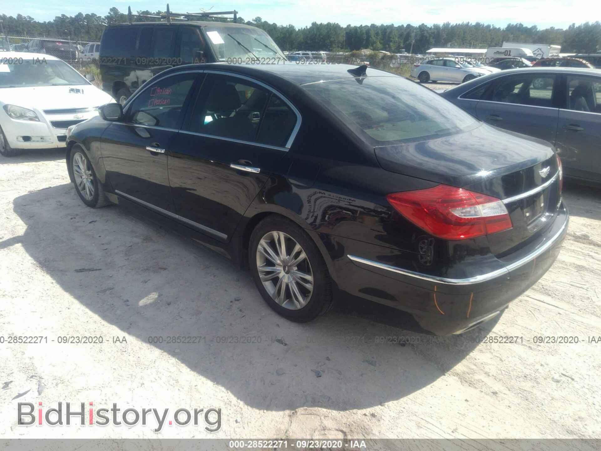 2012 HYUNDAI GENESIS - VIN: KMHGC4DF2CU158974 - Фото 3