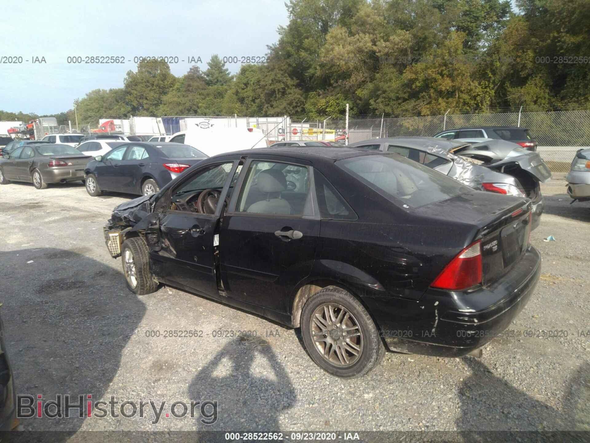 2007 FORD FOCUS - VIN: 1FAFP34N77W131503 - Фото 3