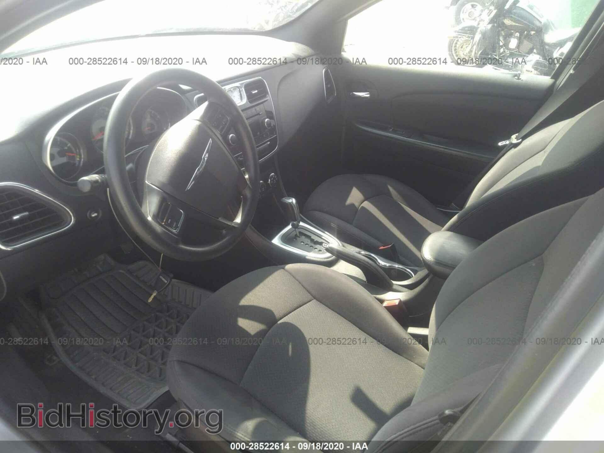 2014 CHRYSLER 200 - VIN: 1C3CCBAB3EN143023 - Фото 5