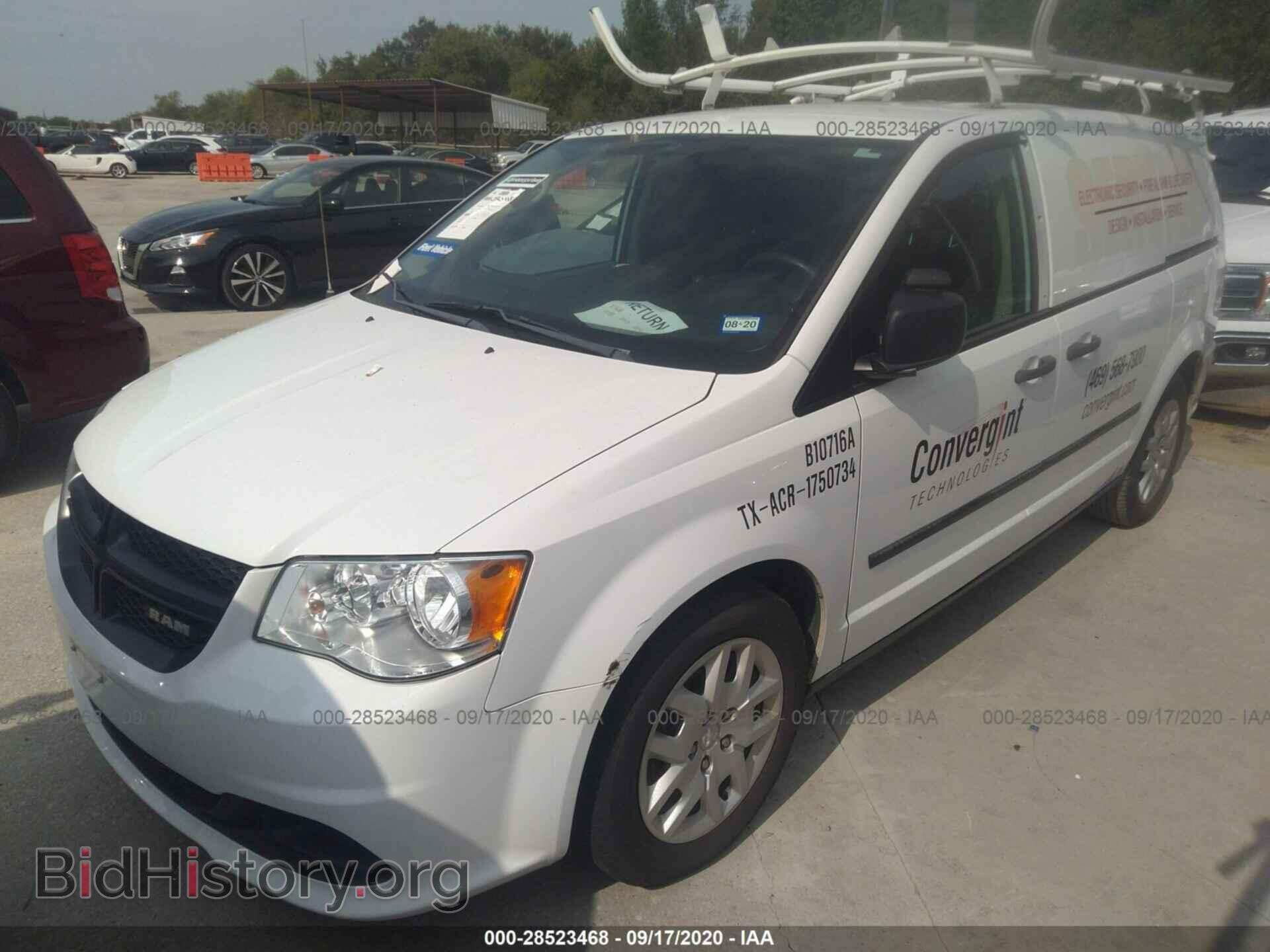 2015 RAM CARGO VAN - VIN: 2C4JRGAG2FR681033 - Photo 2