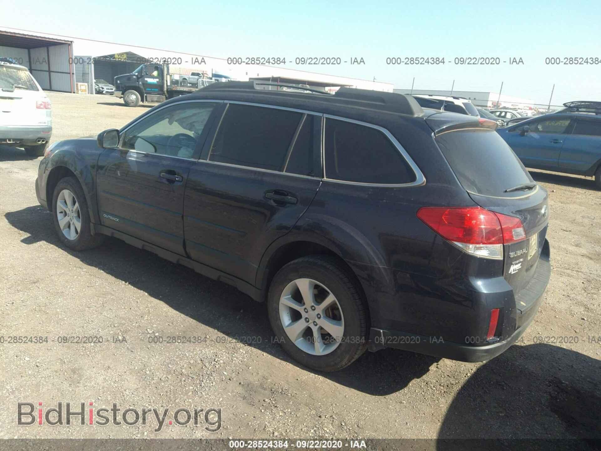2014 SUBARU OUTBACK - VIN: 4S4BRCEC8E3221723 - Фото 3