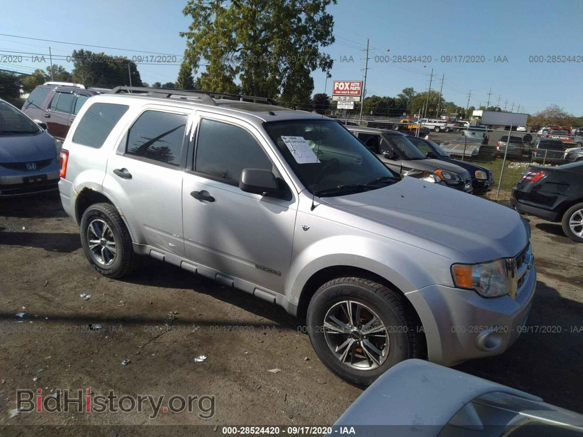 Фотография 1FMCU93148KA04090 - FORD ESCAPE 2008