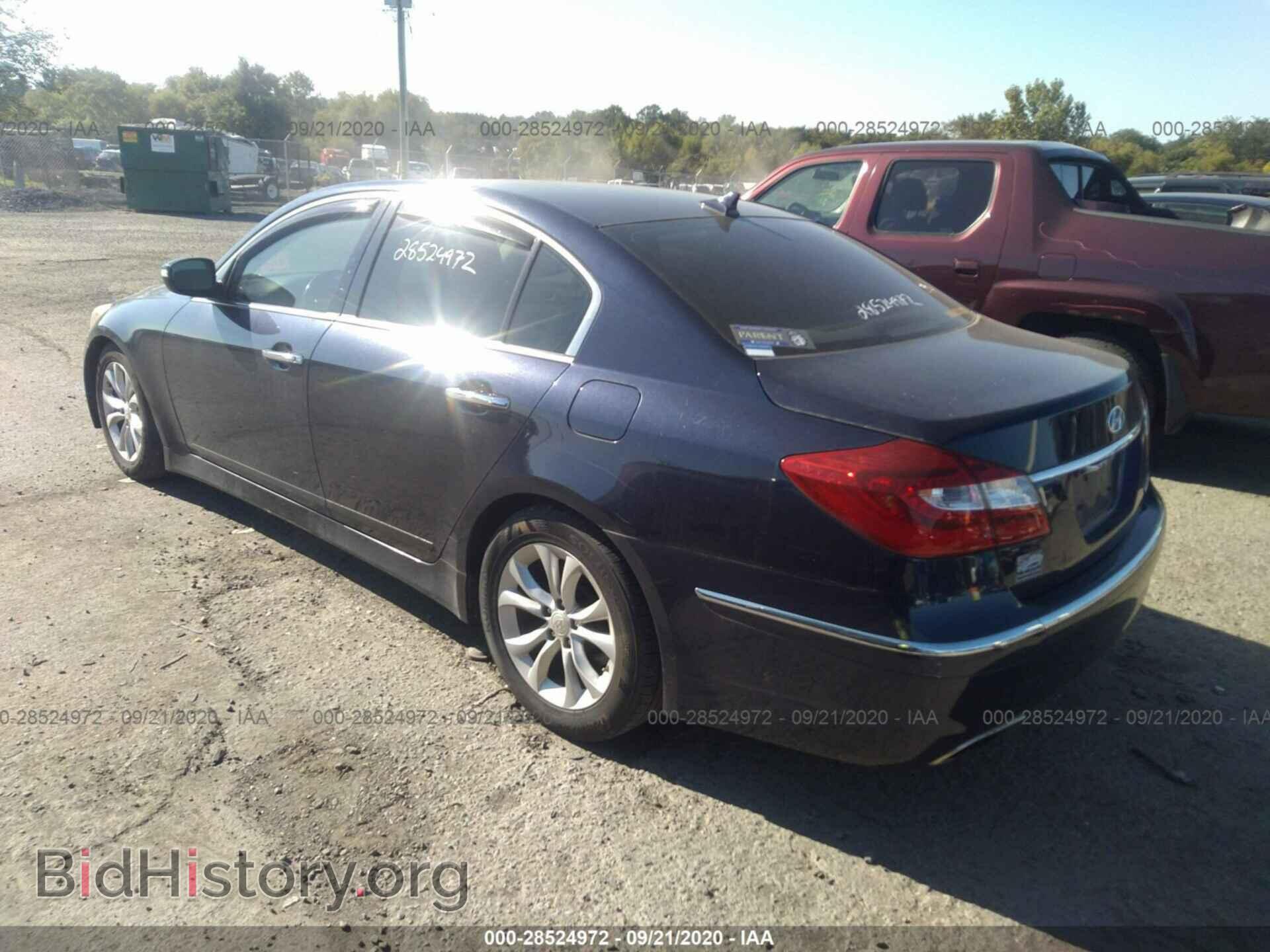2012 HYUNDAI GENESIS - VIN: KMHGC4DD2CU177720 - Фото 3