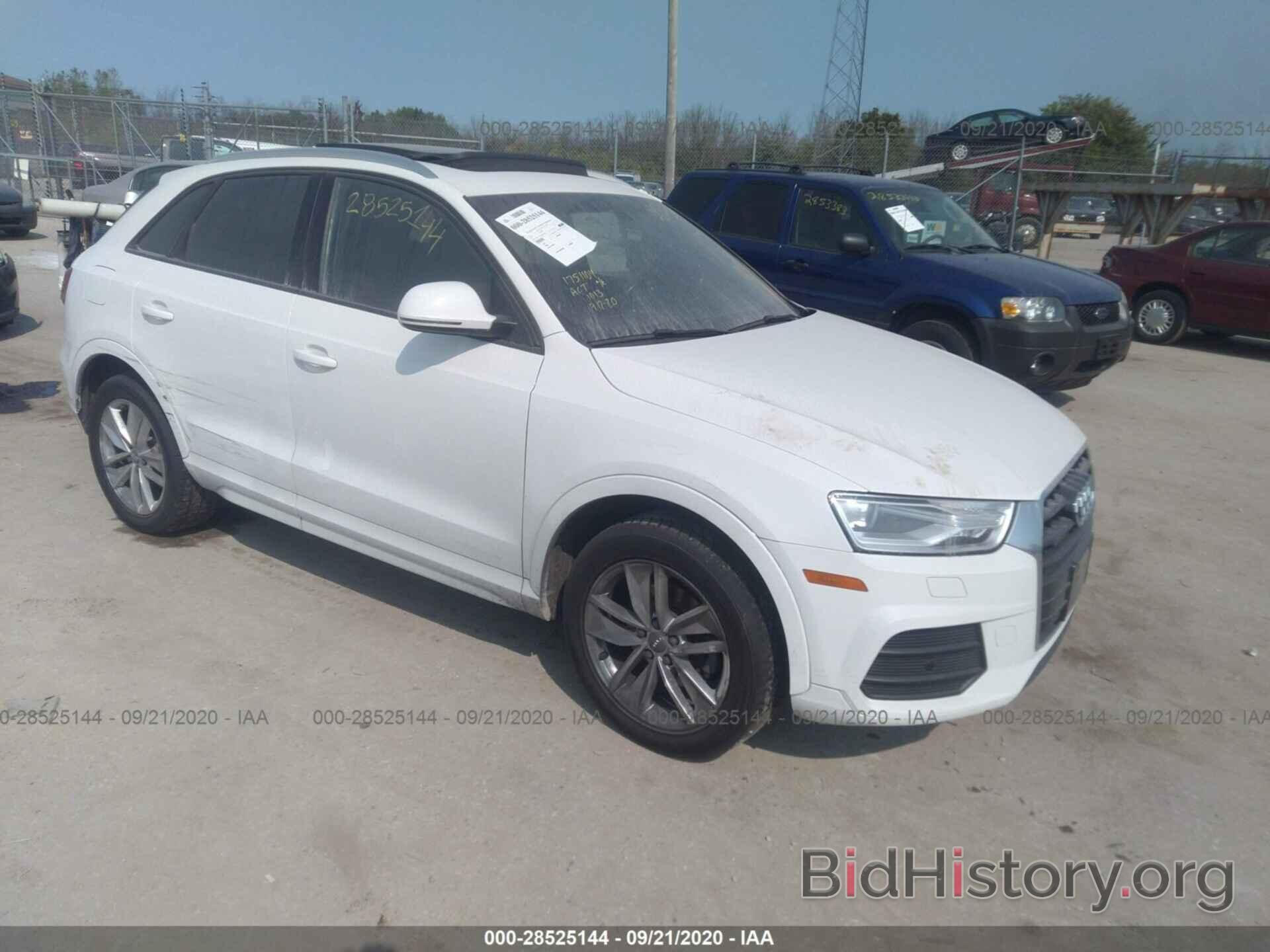 Photo WA1ECCFS2HR005760 - AUDI Q3 2017