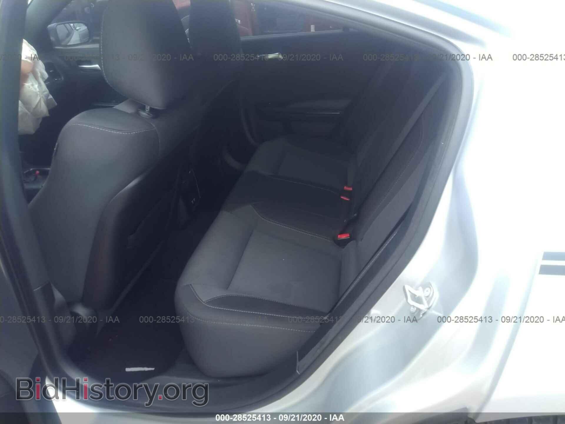 2019 DODGE CHARGER - VIN: 2C3CDXBGXKH572636 - Photo 8