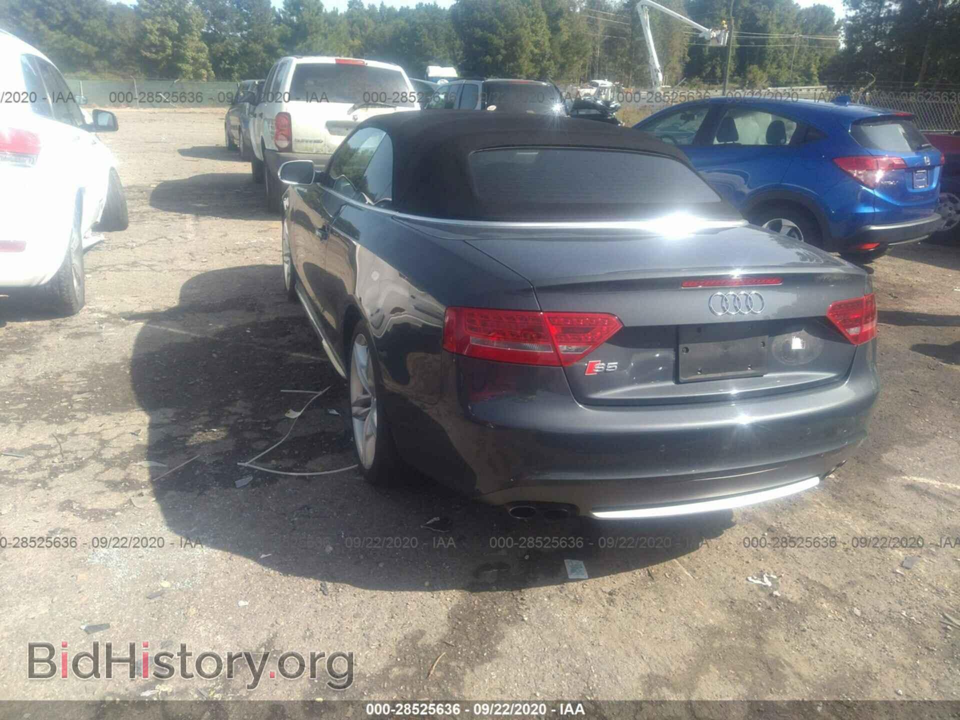 2010 AUDI S5 - VIN: WAUVGAFH1AN020571 - Фото 3