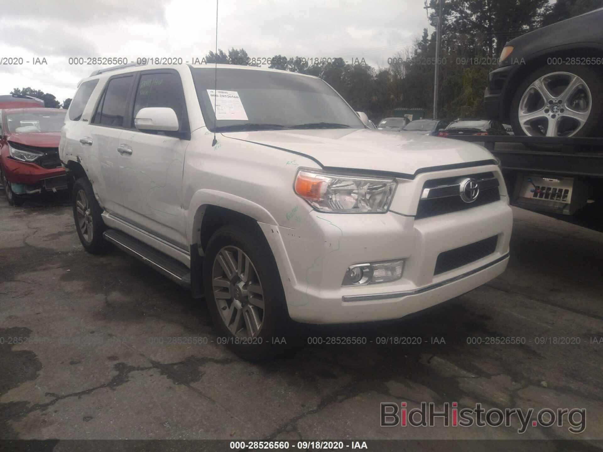 Фотография JTEBU5JR3B5043899 - TOYOTA 4RUNNER 2011