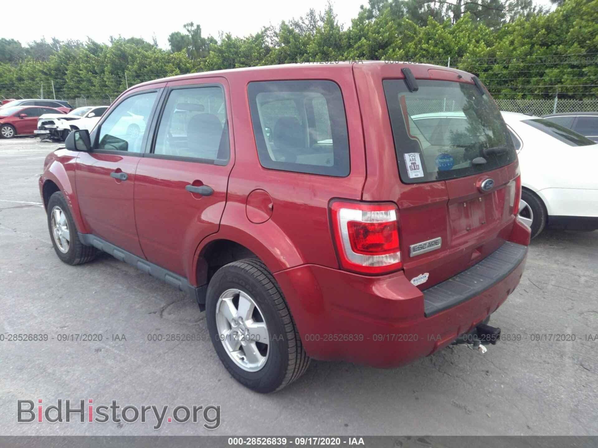 2012 FORD ESCAPE - VIN: 1FMCU0C70CKC62521 - Фото 3