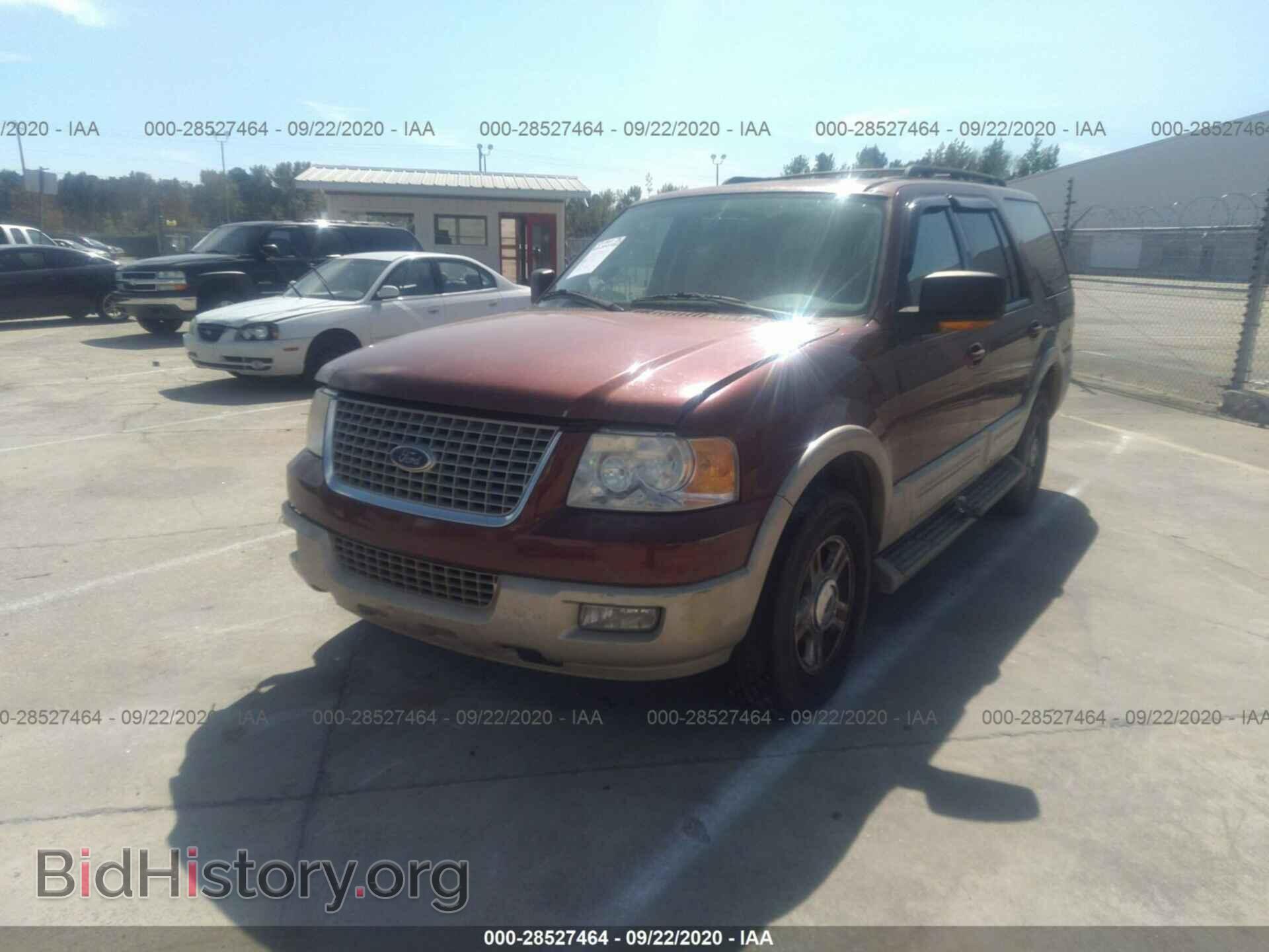 2006 FORD EXPEDITION - VIN: 1FMPU17596LA29042 - Фото 2