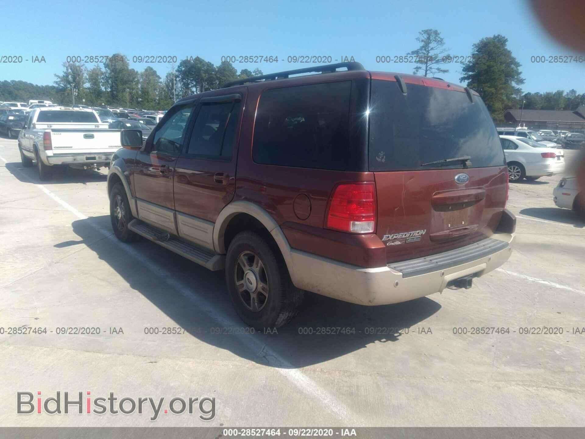 2006 FORD EXPEDITION - VIN: 1FMPU17596LA29042 - Фото 3