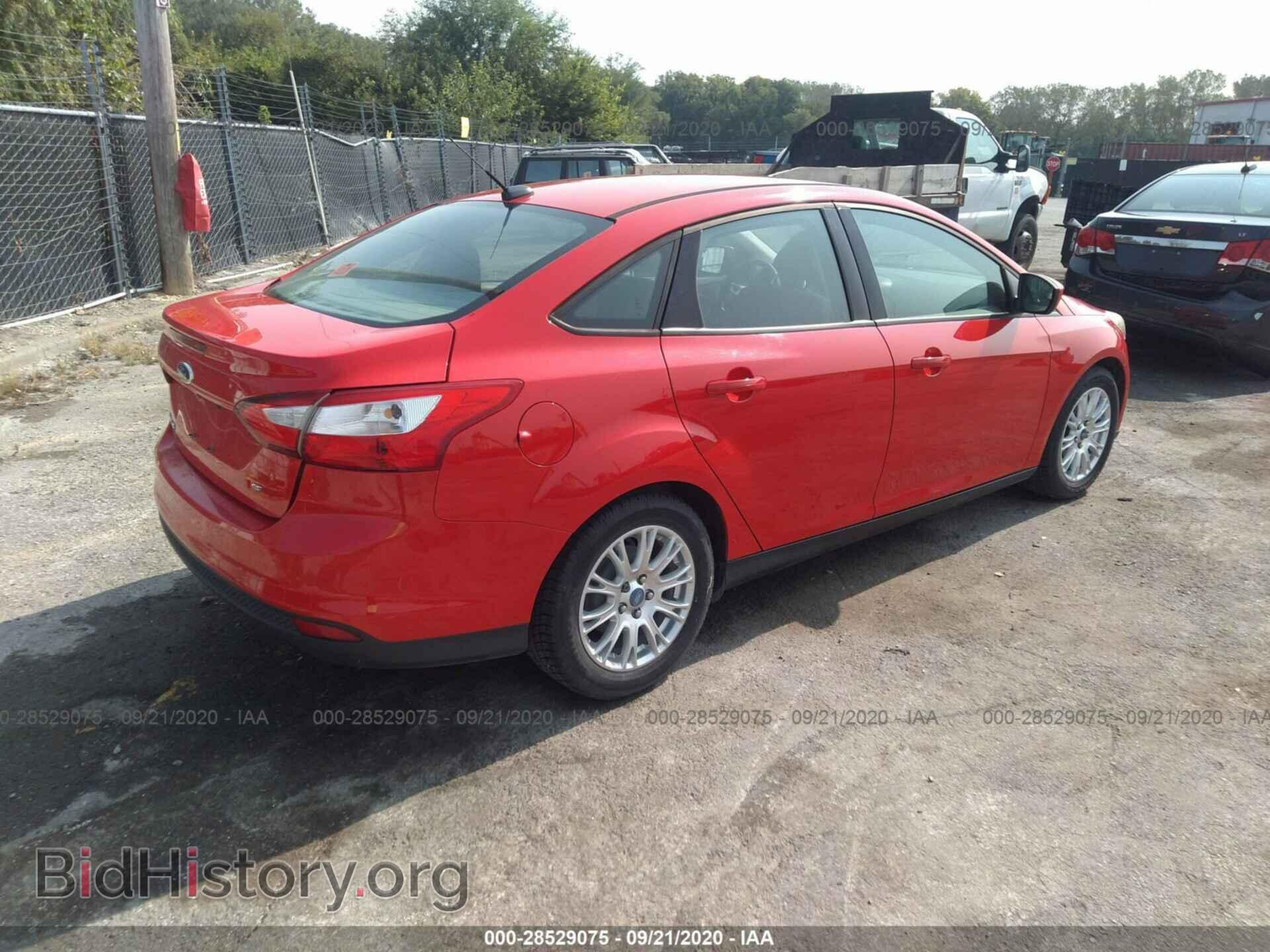 2012 FORD FOCUS - VIN: 1FAHP3F27CL141410 - Photo 4