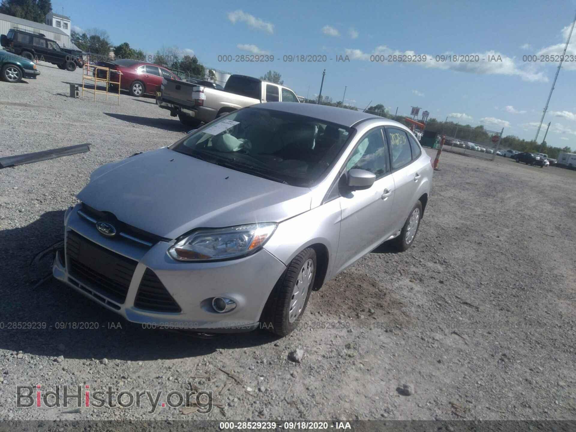 2012 FORD FOCUS - VIN: 1FAHP3F27CL125353 - Фото 2