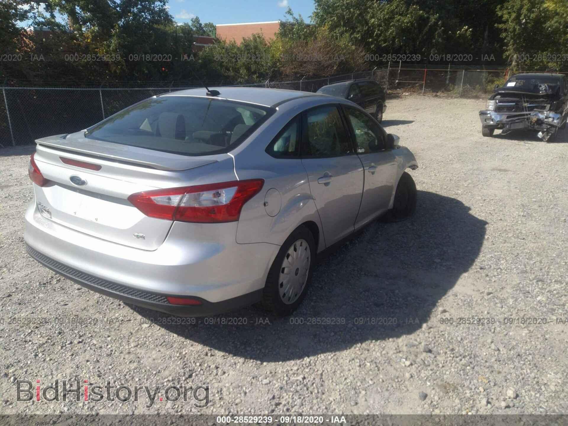 2012 FORD FOCUS - VIN: 1FAHP3F27CL125353 - Фото 4