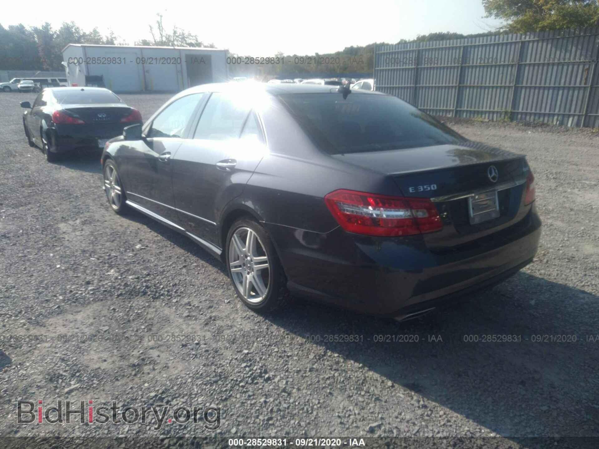 2011 MERCEDES-BENZ E-CLASS - VIN: WDDHF8HB7BA310994 - Фото 3