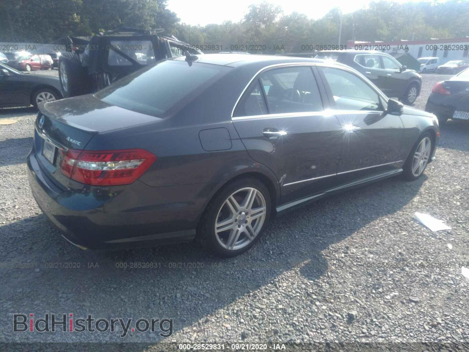 2011 MERCEDES-BENZ E-CLASS - VIN: WDDHF8HB7BA310994 - Фото 4