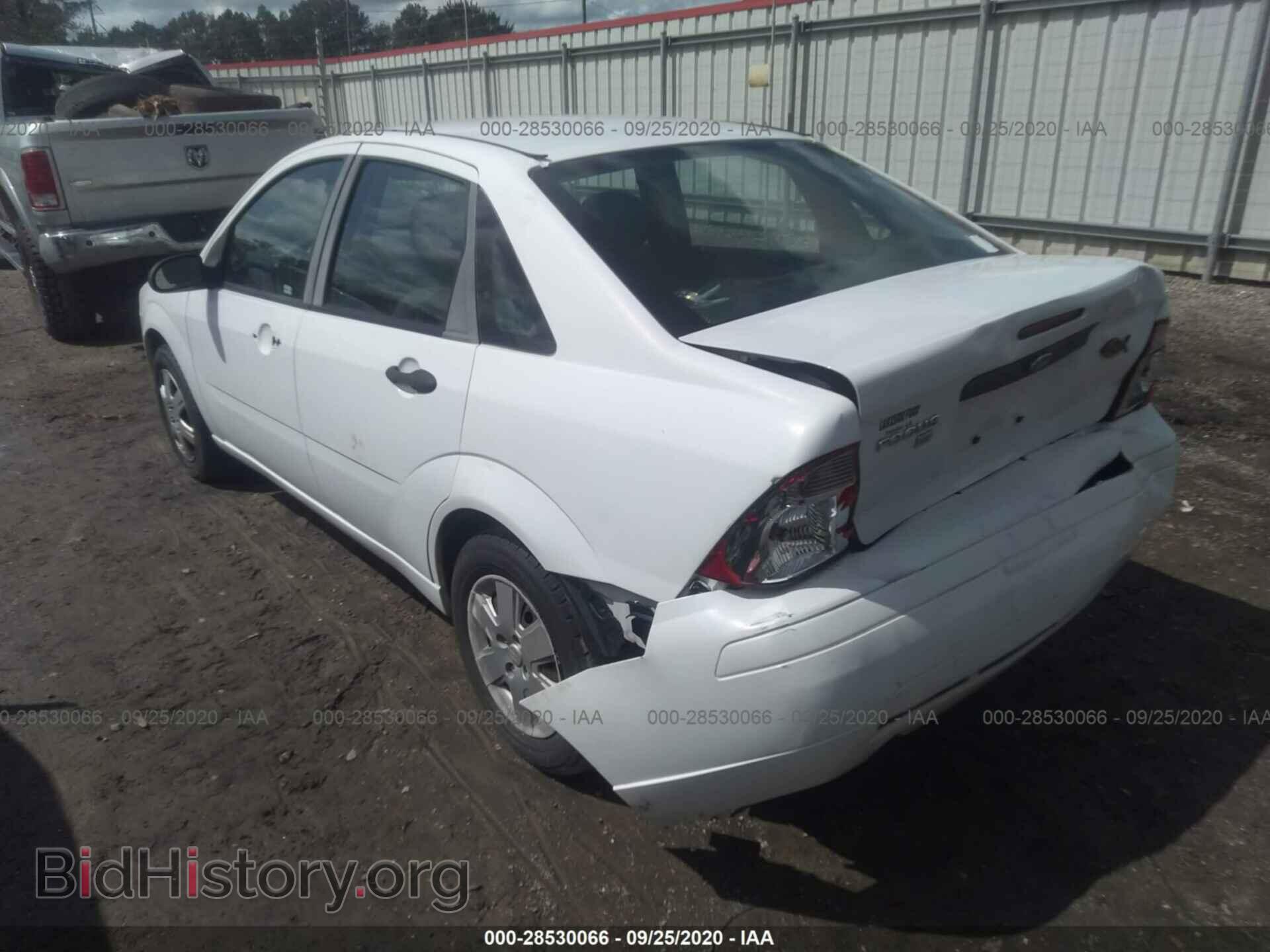 2007 FORD FOCUS - VIN: 1FAFP34N87W243405 - Фото 3