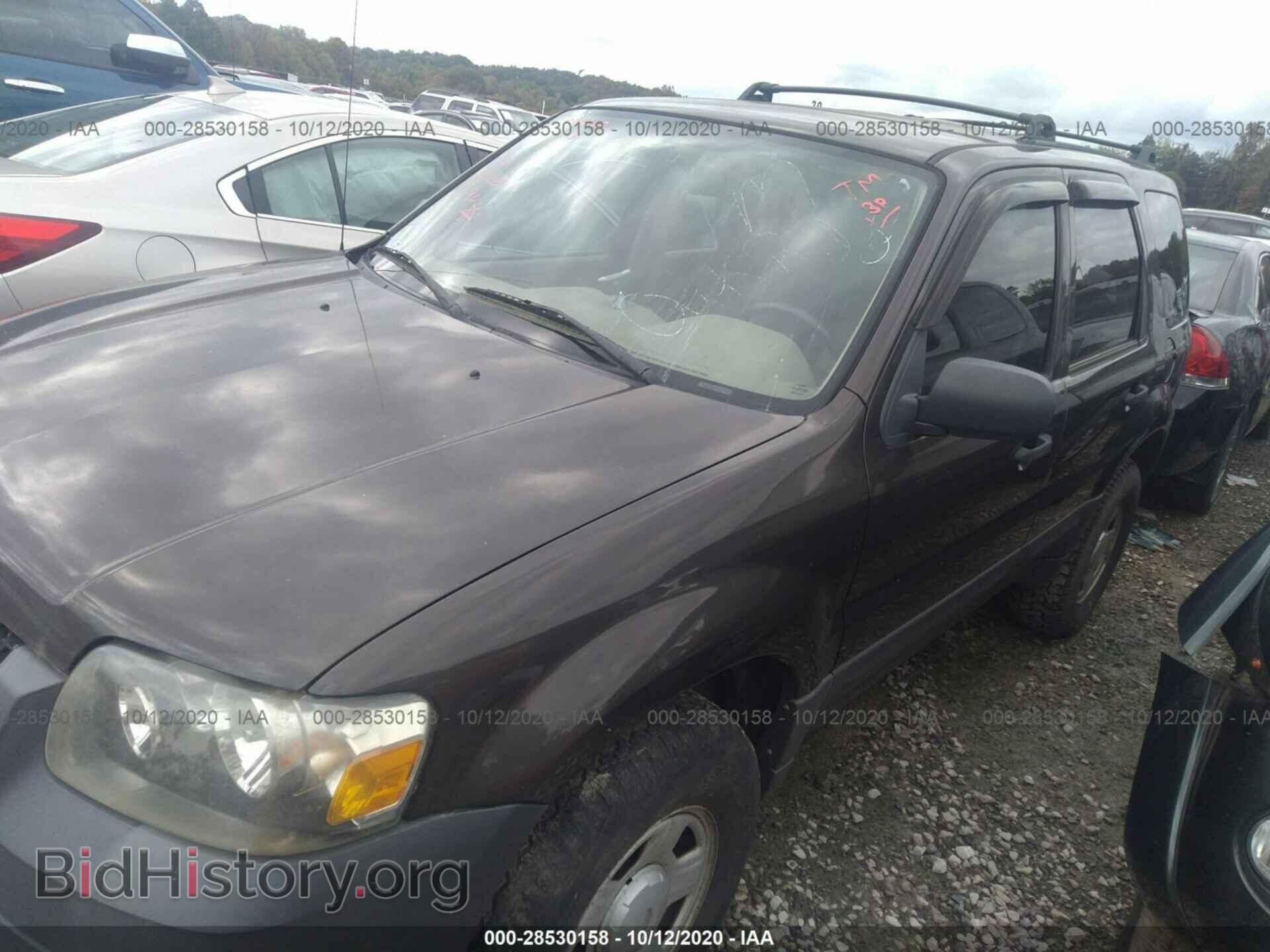 2006 FORD ESCAPE - VIN: 1FMCU02Z76KB78820 - Фото 2