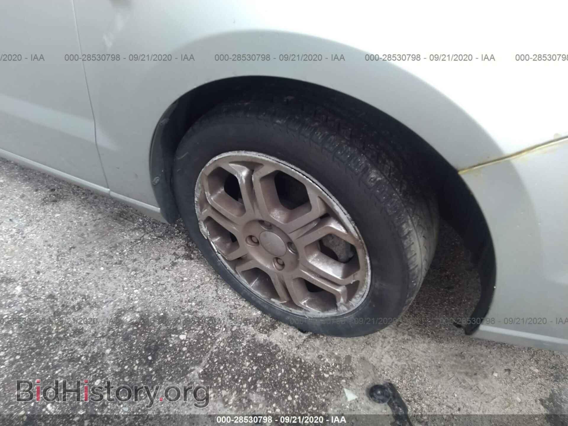 2009 FORD FOCUS - VIN: 1FAHP32N49W145616 - Фото 6