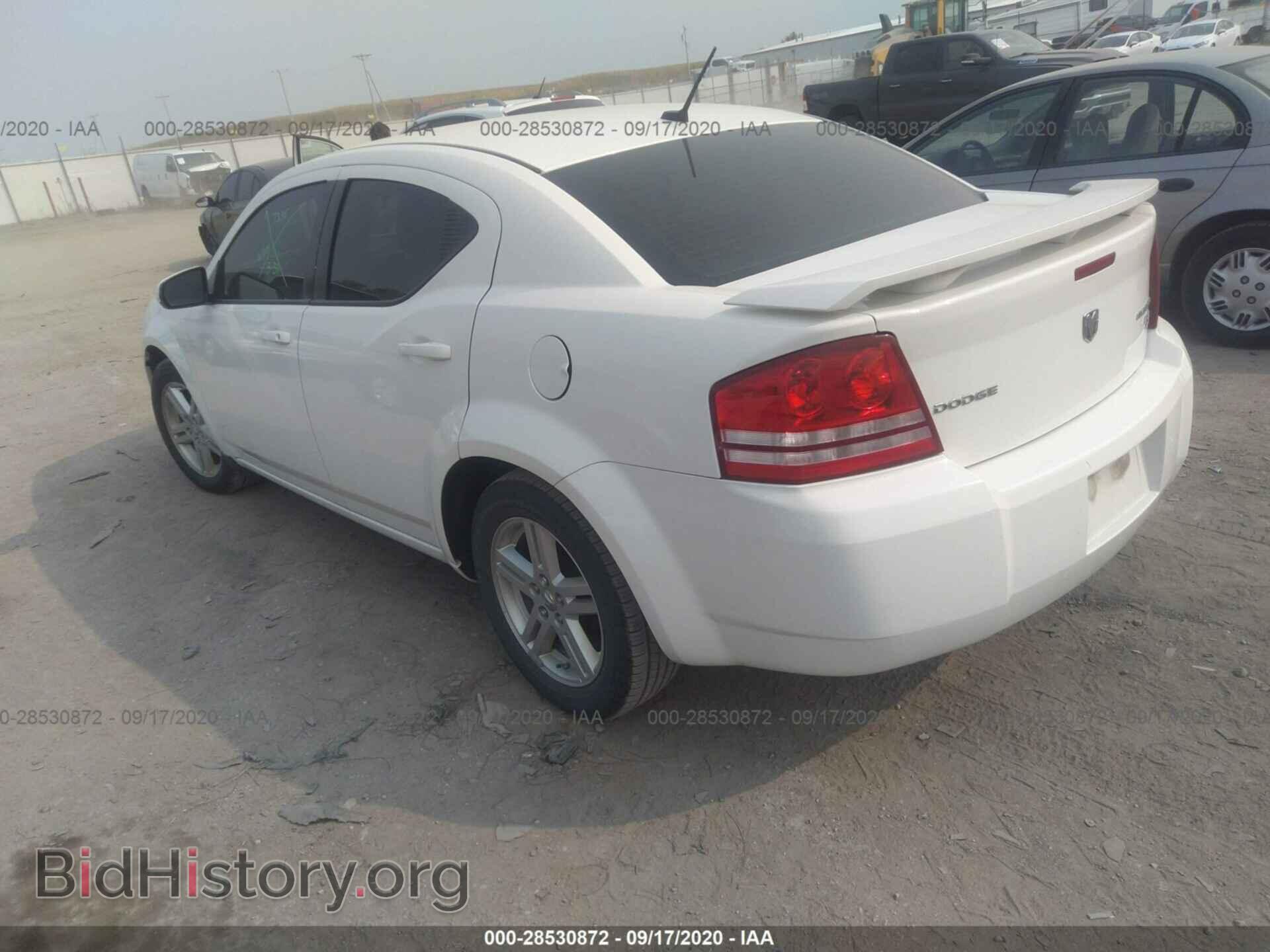 2010 DODGE AVENGER - VIN: 1B3CC5FB8AN235679 - Фото 3