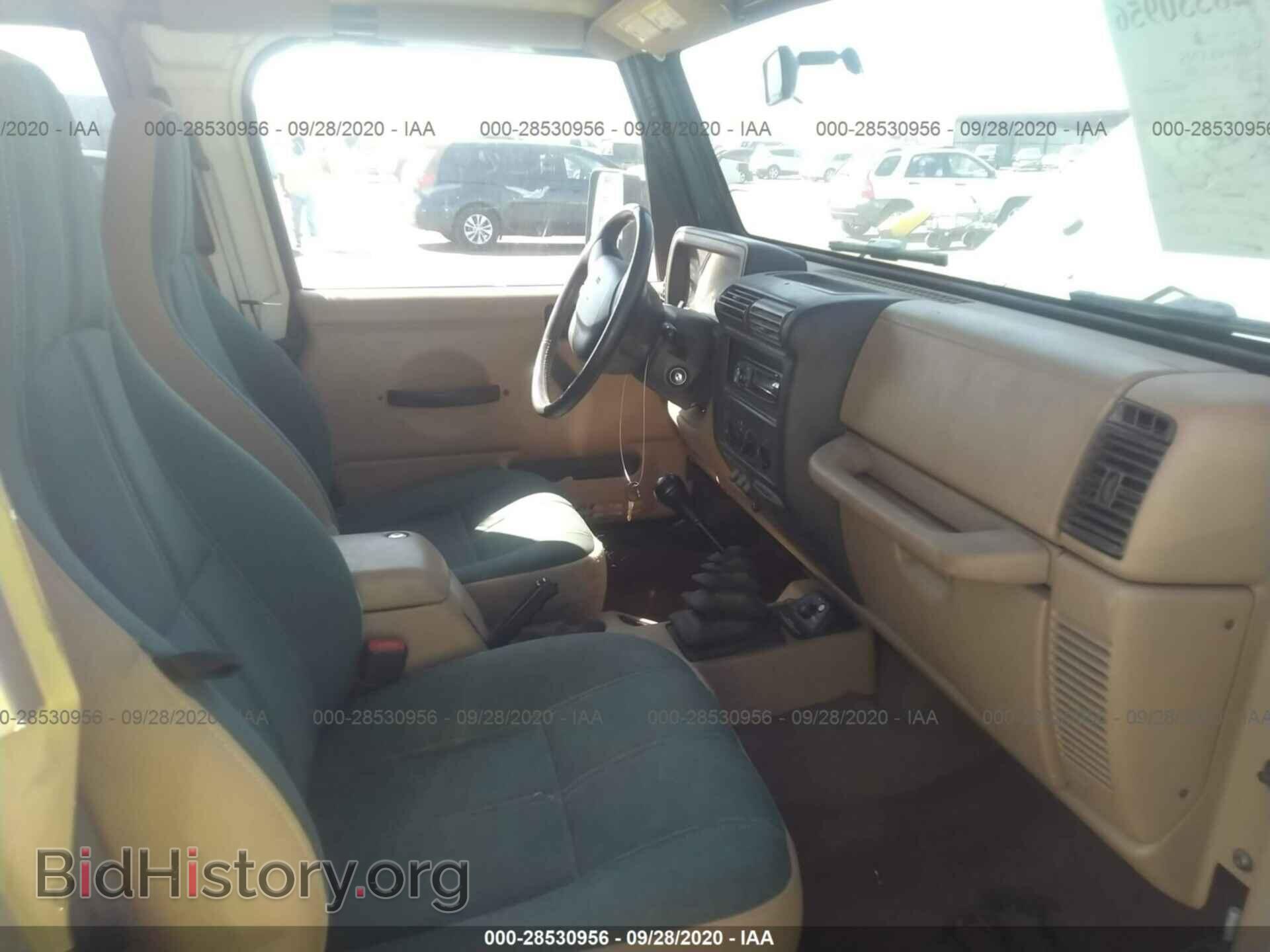 2000 JEEP WRANGLER - VIN: 1J4FA59S6YP713006 - Фото 5
