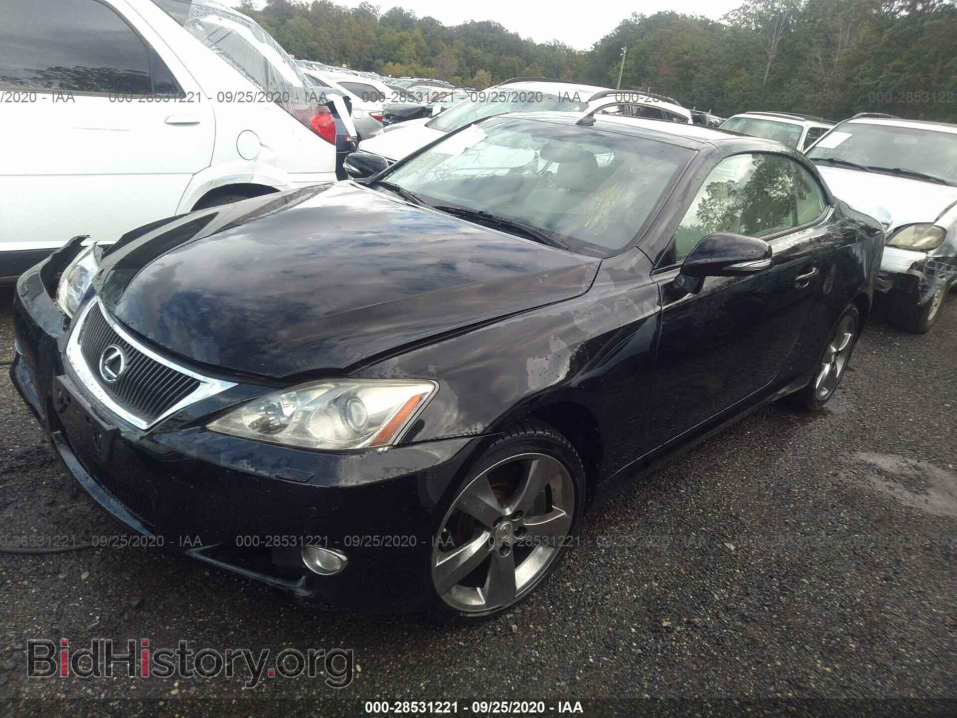 2010 LEXUS IS 350C - VIN: JTHFE2C21A2502489 - Фото 2