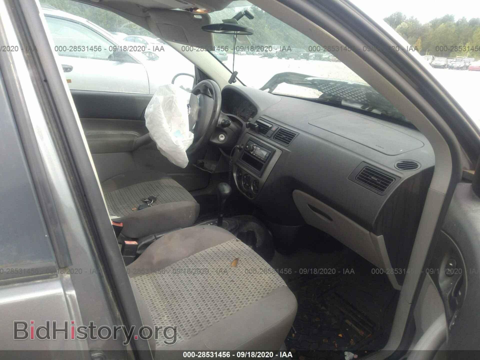 2006 FORD FOCUS - VIN: 1FAFP34N06W142017 - Фото 5