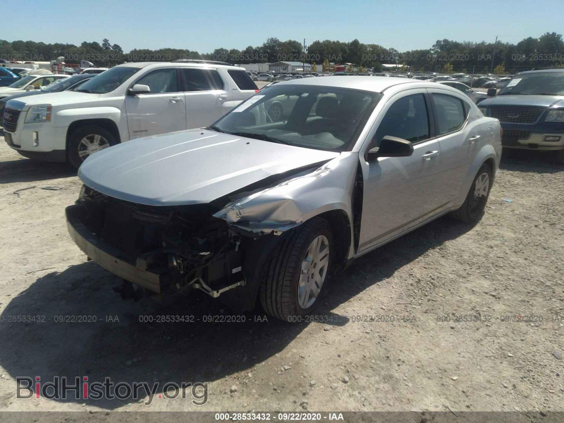 2011 DODGE AVENGER - VIN: 1B3BD4FB8BN591702 - Фото 2