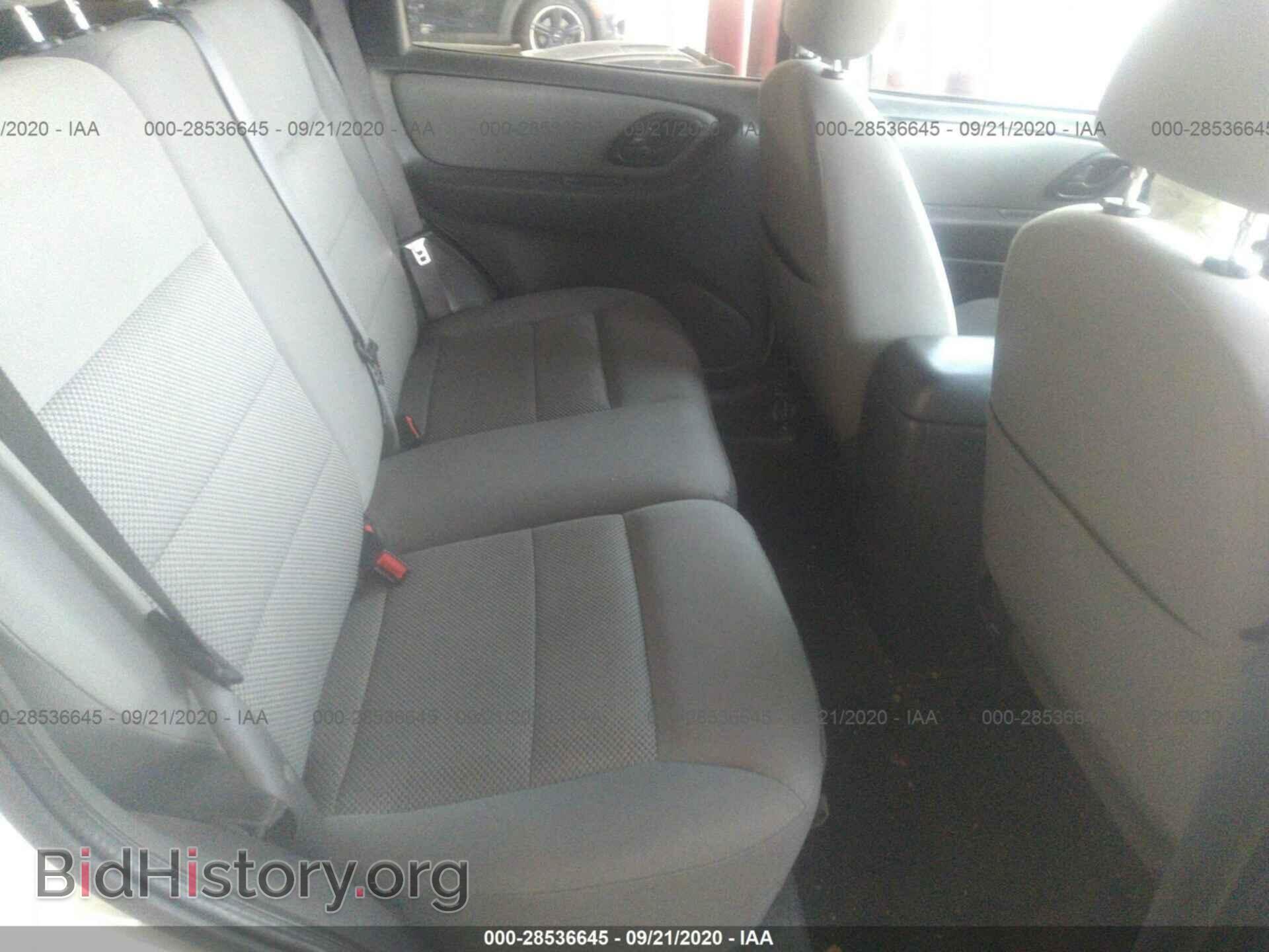 2005 FORD ESCAPE - VIN: 1FMYU93195KD85842 - Фото 8