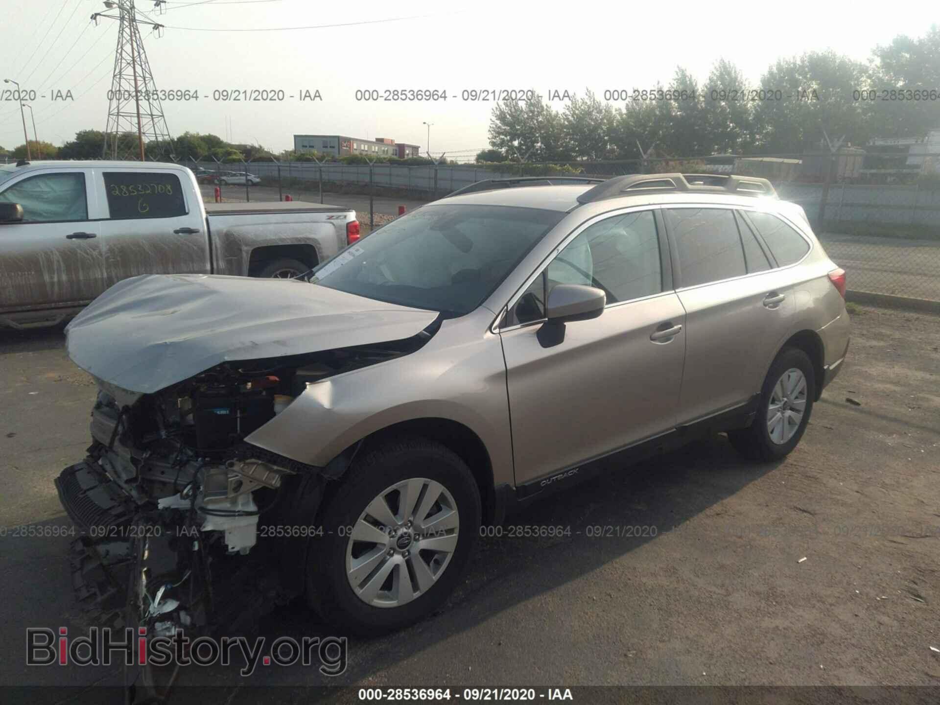 2019 SUBARU OUTBACK - VIN: 4S4BSAFC9K3230384 - Фото 2