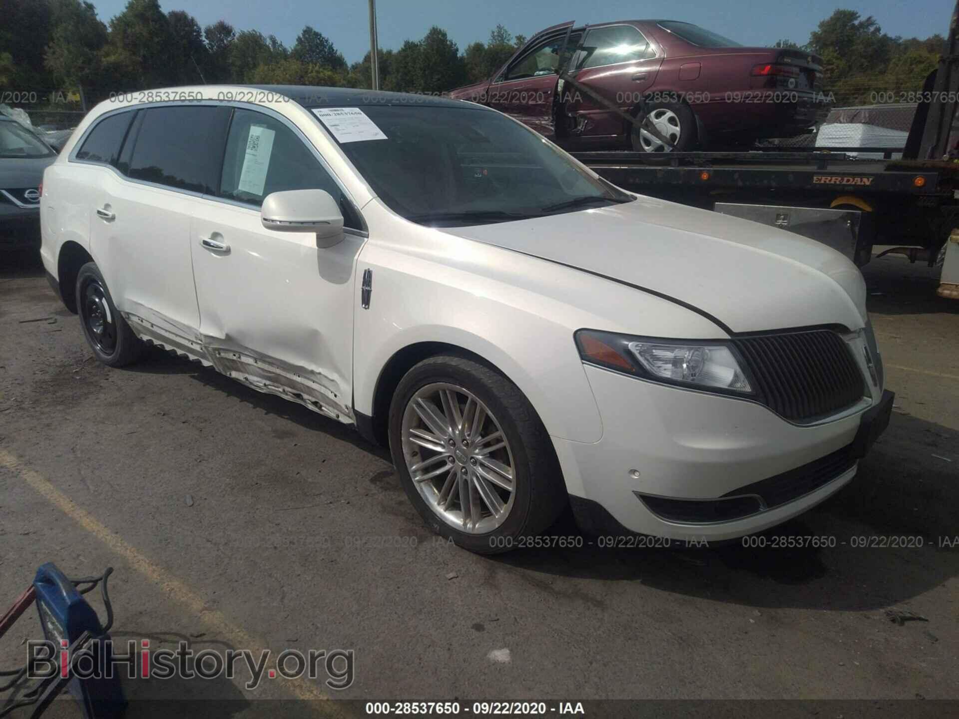 Фотография 2LMHJ5AT2DBL55147 - LINCOLN MKT 2013