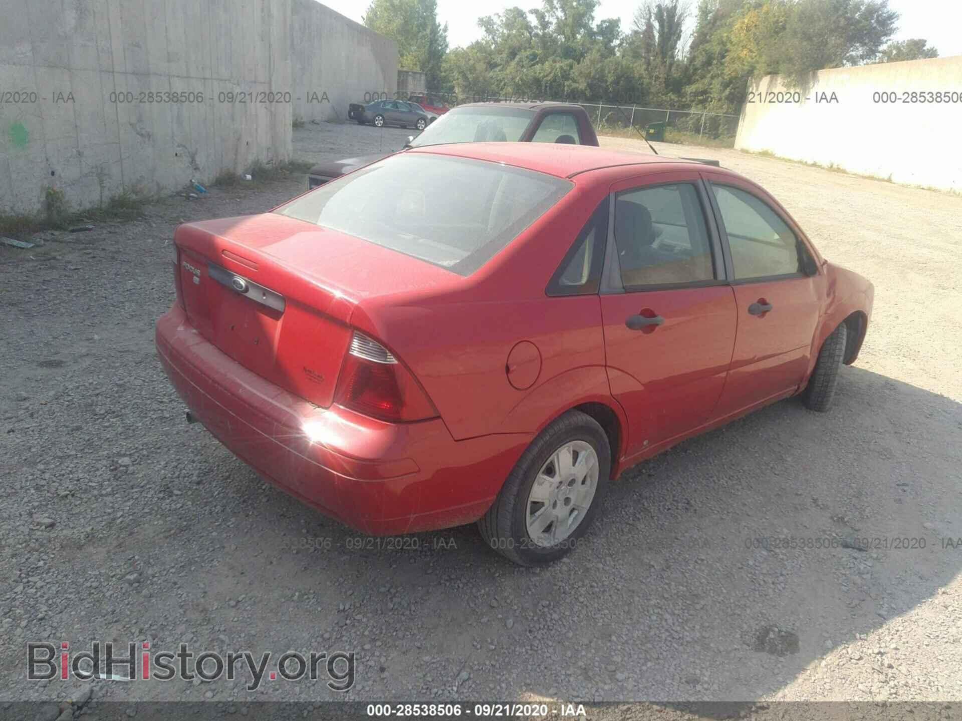 2007 FORD FOCUS - VIN: 1FAFP34N47W314941 - Фото 4
