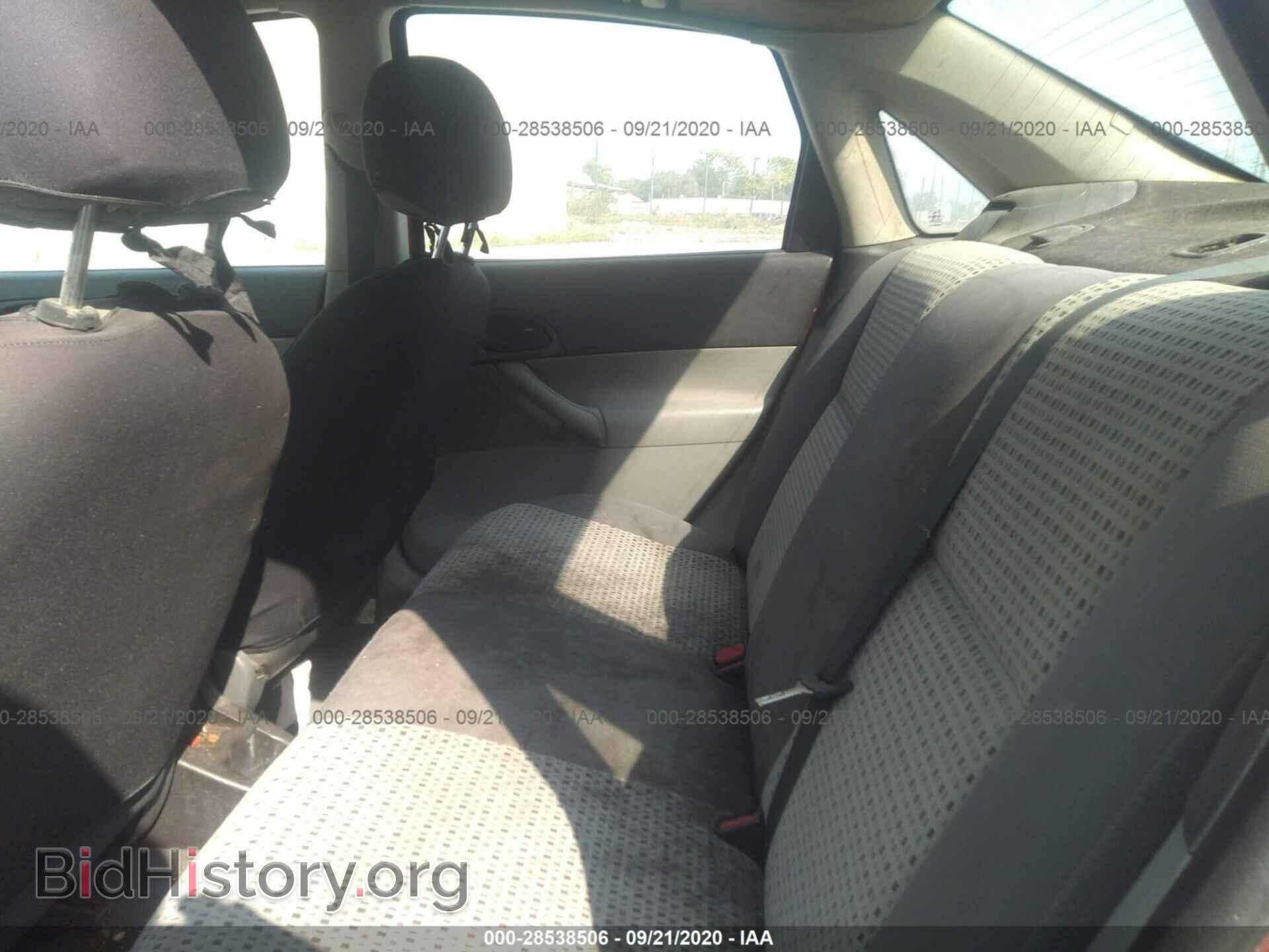 2007 FORD FOCUS - VIN: 1FAFP34N47W314941 - Фото 8
