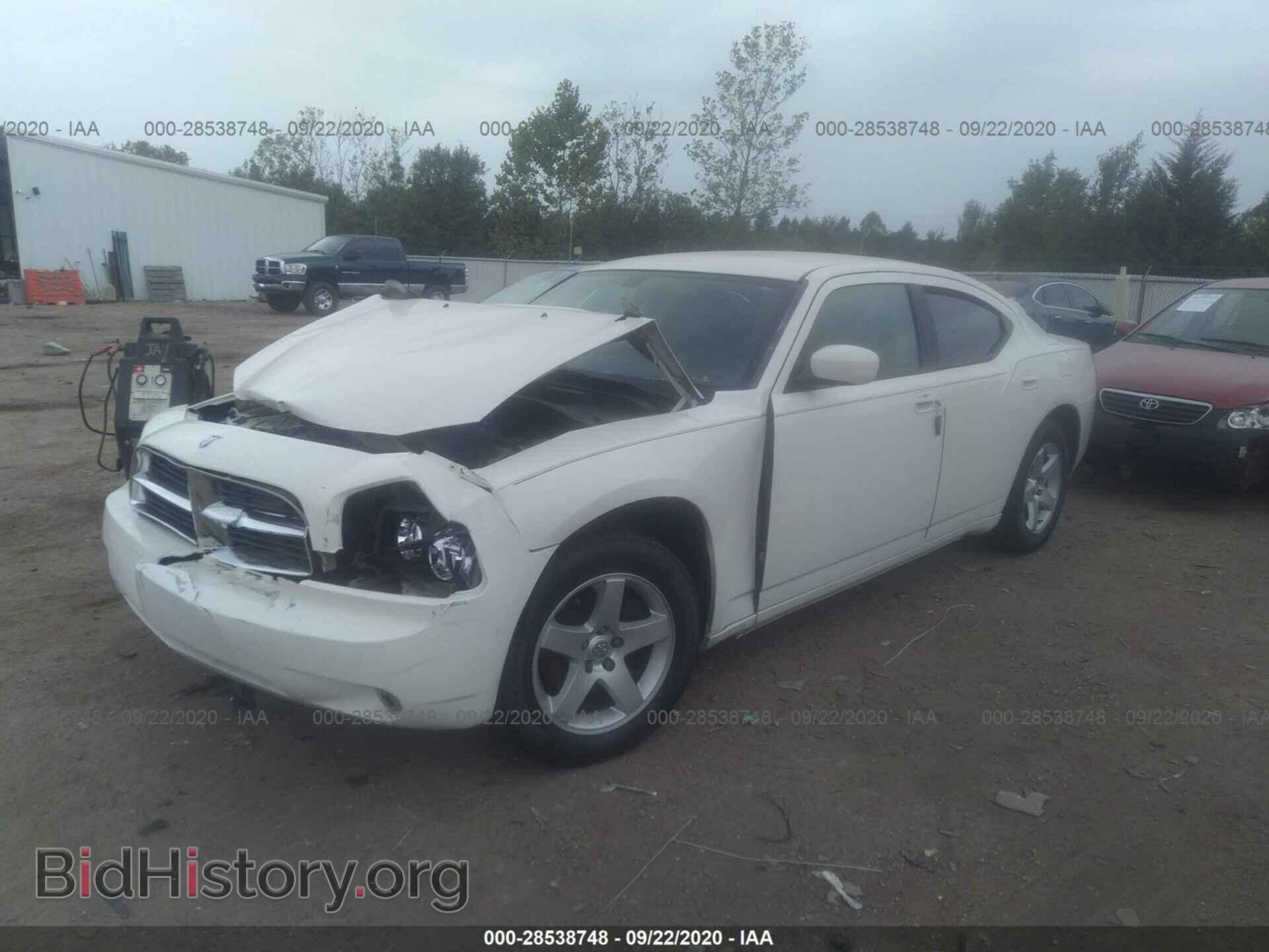 2010 DODGE CHARGER - VIN: 2B3CA4CD1AH171998 - Фото 2