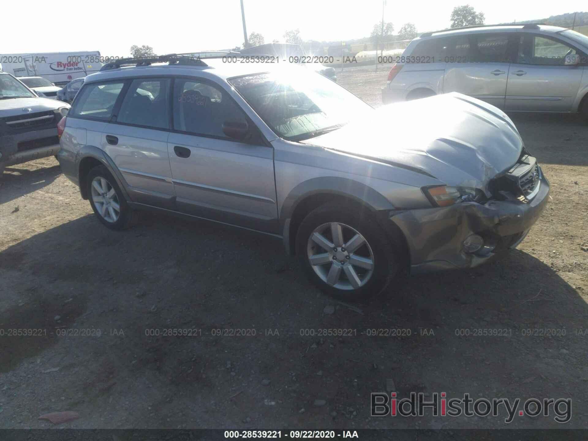 Photo 4S4BP61C567345620 - SUBARU LEGACY WAGON 2006