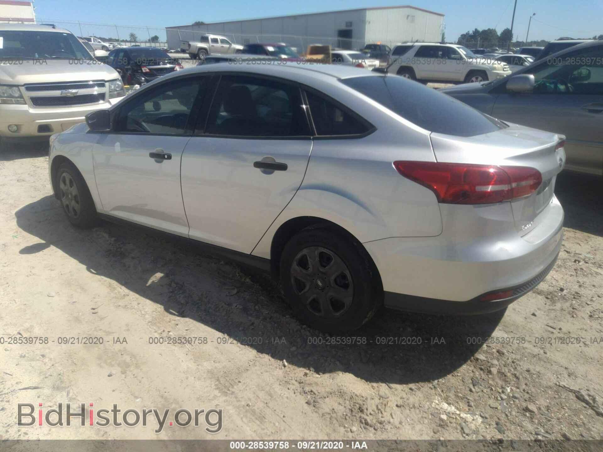 2016 FORD FOCUS - VIN: 1FADP3E22GL237581 - Photo 3