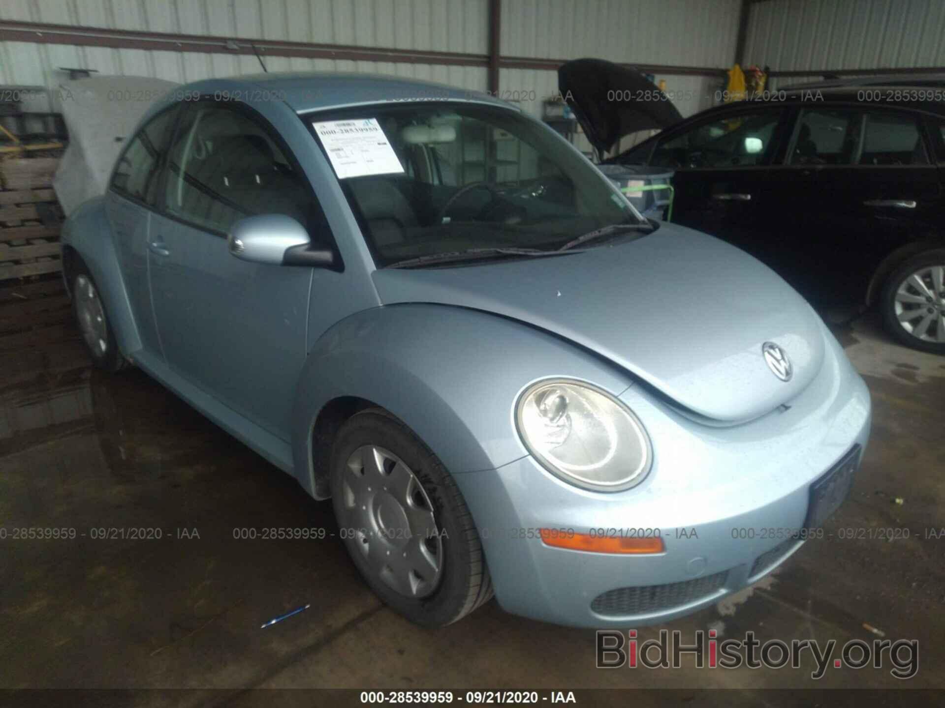 Photo 3VWPG3AG6AM014357 - VOLKSWAGEN NEW BEETLE COUPE 2010